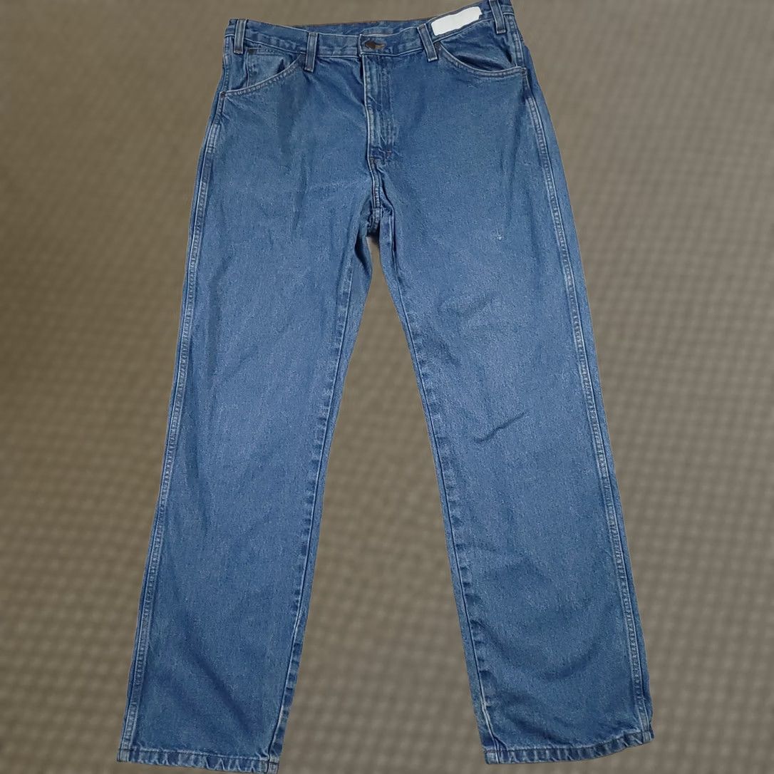 Dickies Dickies Jeans Mens 38x34 Blue Denim 100% Cotton Medium Wash Straight Leg Rise Mid 10-12in 5-Pocket Belt Loops Regular Fit Vintage No N/A Size US 38 / EU 54 - 1 Thumbnail