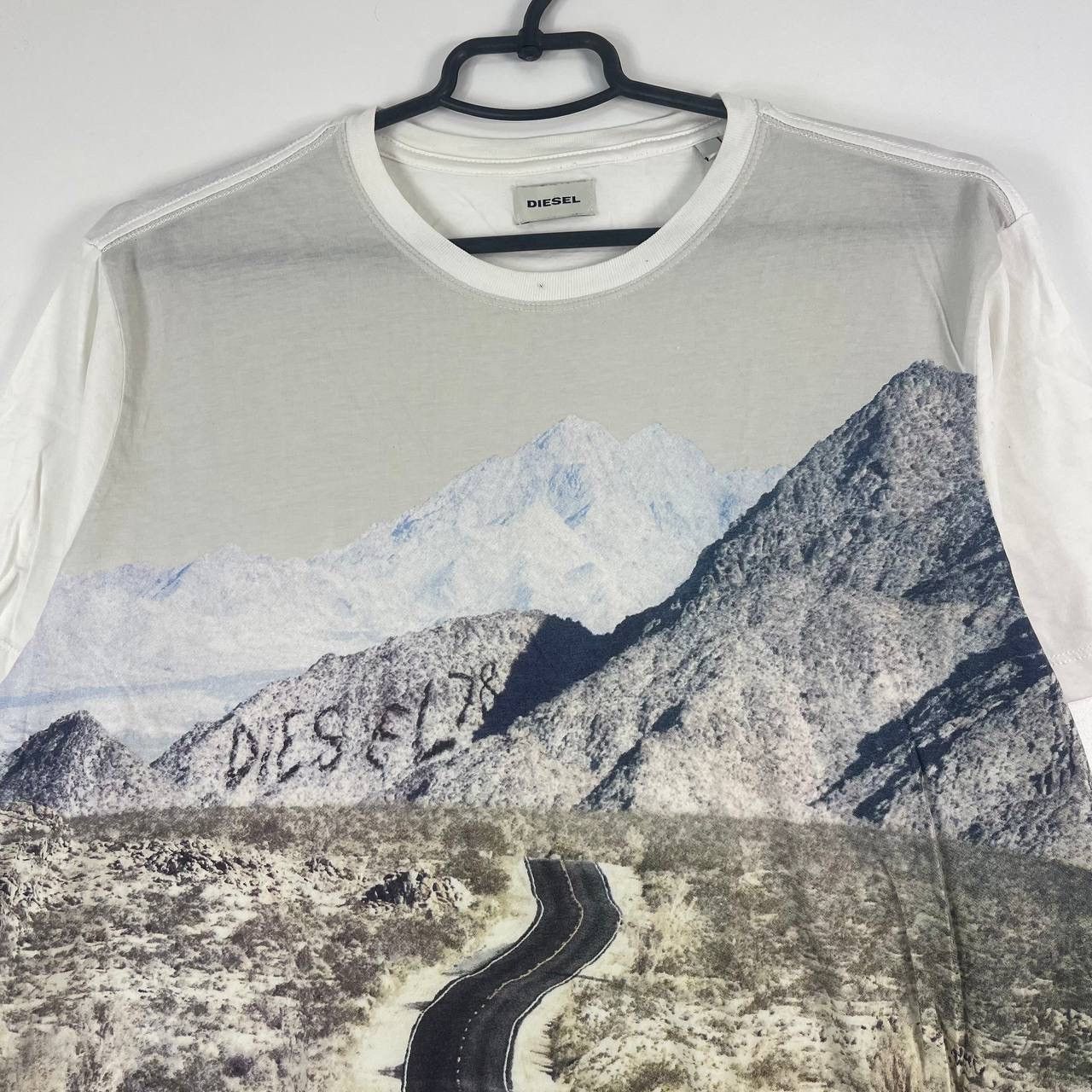 Diesel Diesel Desert Road Landscape Graphic T-Shirt Size US L / EU 52-54 / 3 - 3 Thumbnail