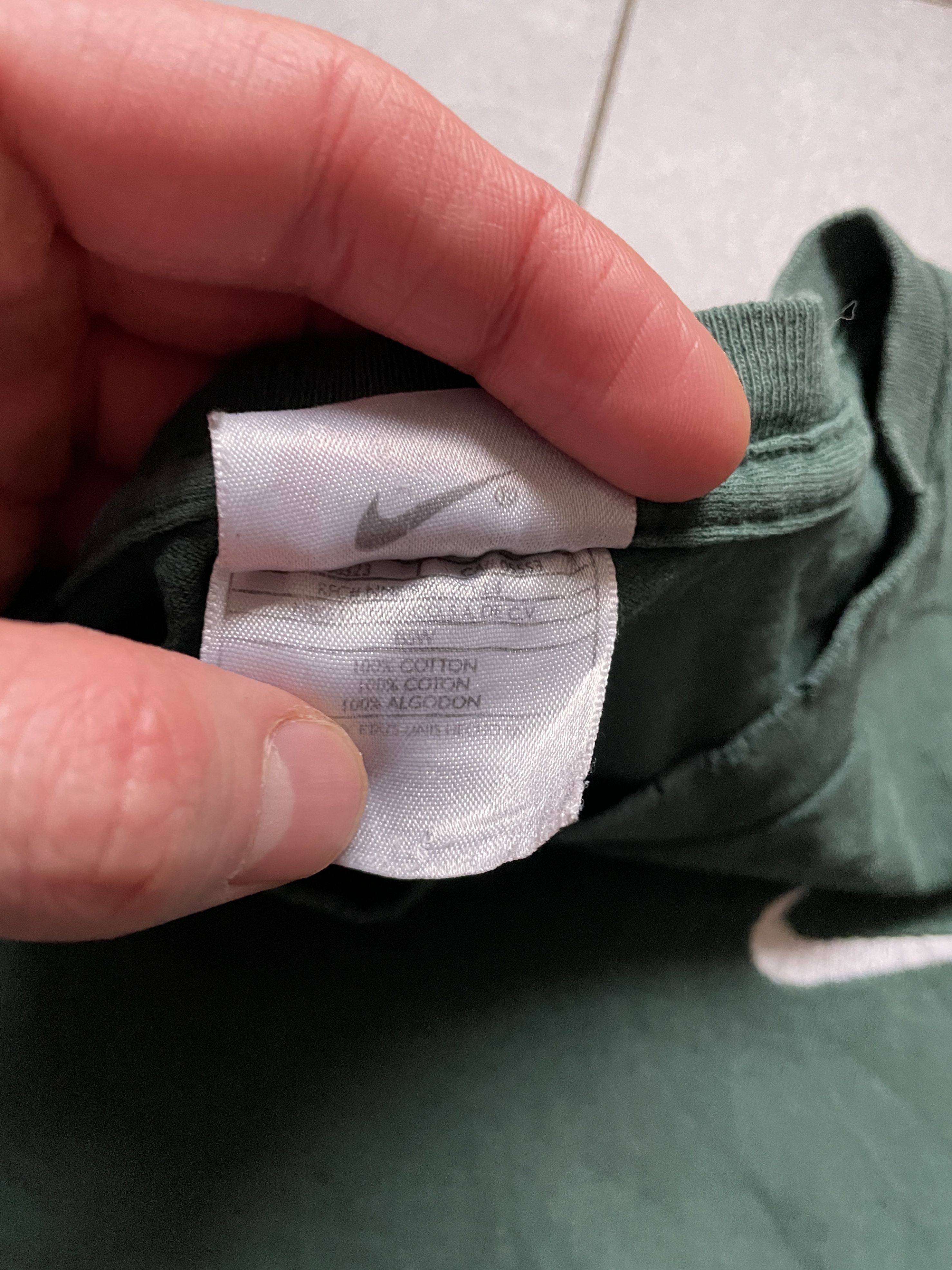 Nike NIKE Y2K FOREST GREEN MINI SWOOSH TEE Size US XL / EU 56 / 4 - 4 Thumbnail