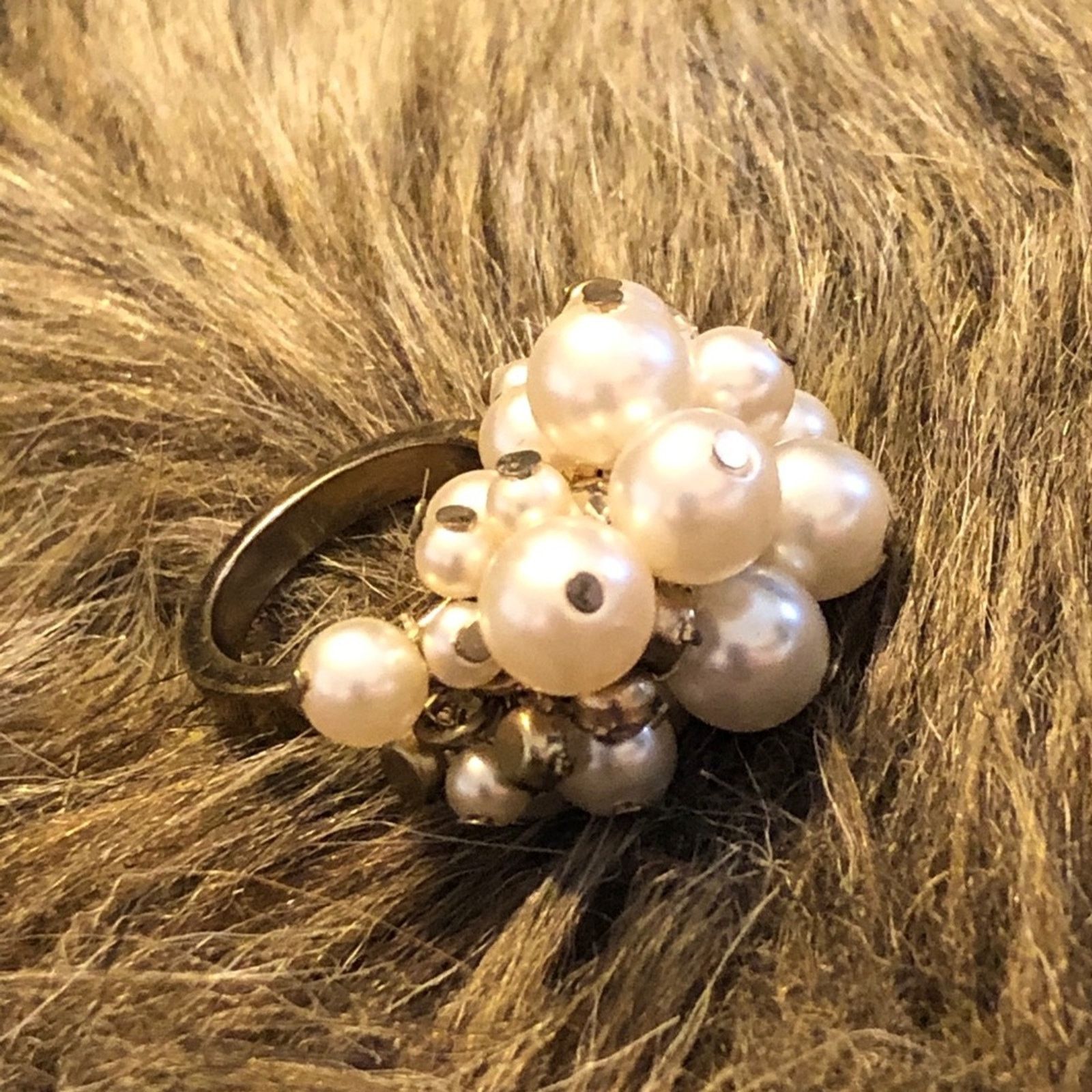 Jewelry Faux pearl and rhinestone bauble cluster ring Size ONE SIZE - 6 Thumbnail