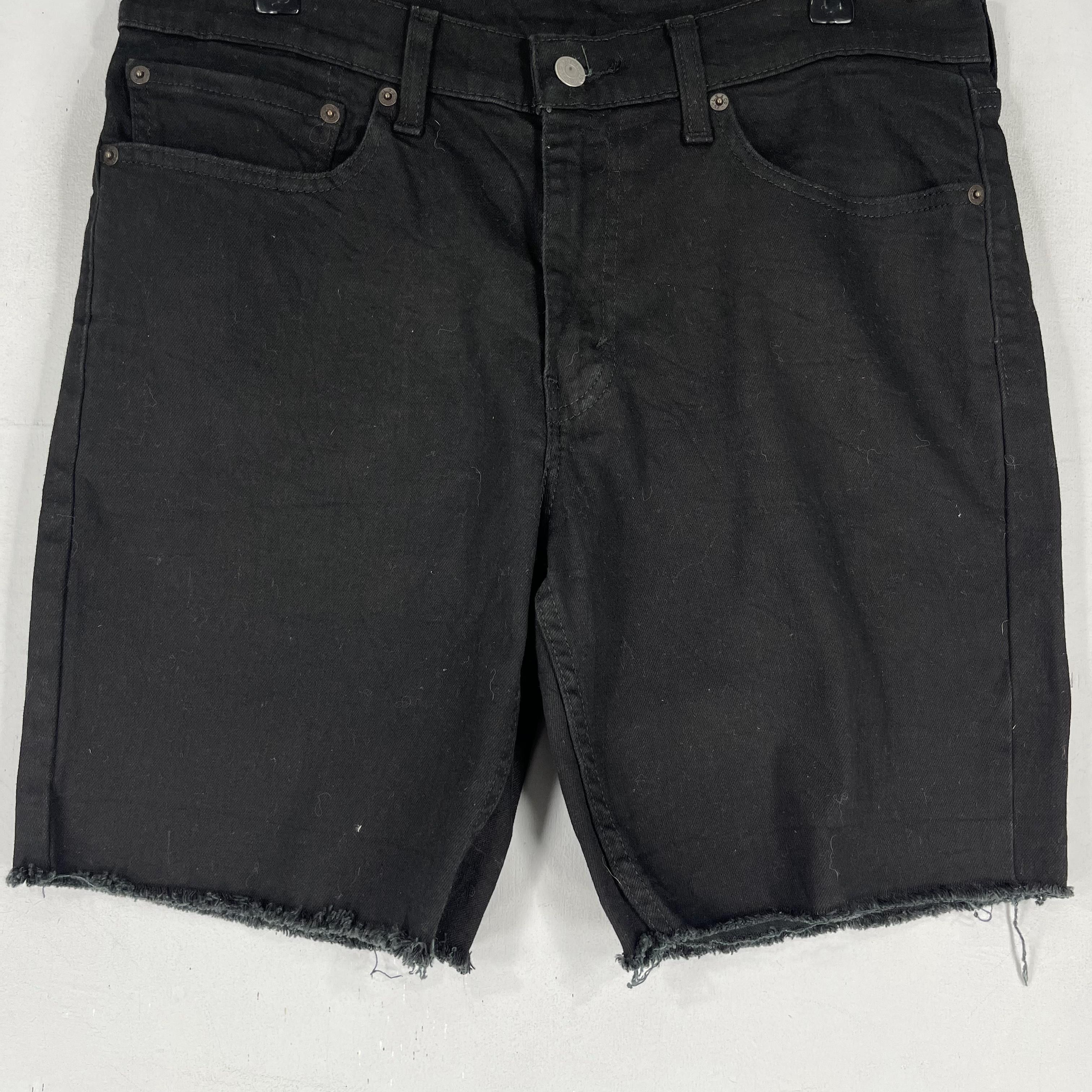 Levi's × Vintage Size 34 Vintage Levis 511 Slim Fit Frayed Hem Shorts Jeans Size US 34 / EU 50 - 3 Thumbnail