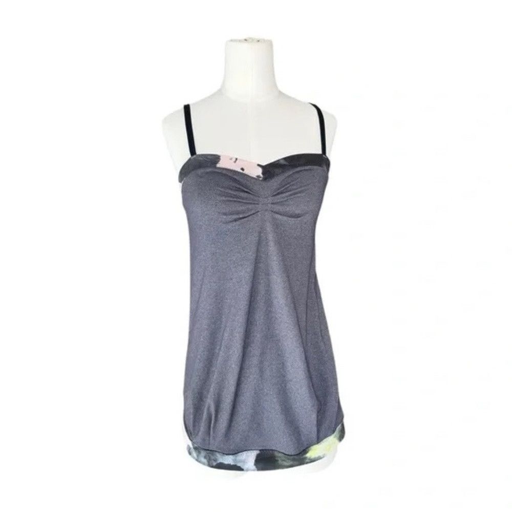 Lululemon Lululemon Pure Focus Tank Size 6 Citron Tinted Canvas gray Size S / US 4 / IT 40 - 1 Thumbnail