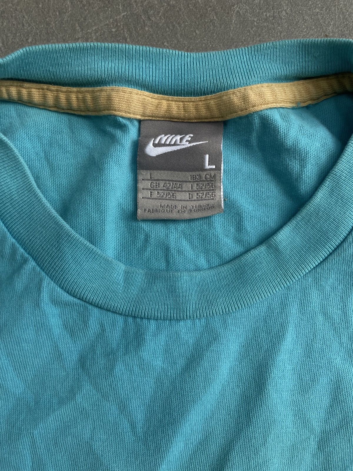 Other Barcelona 2006/2007 Training Football Nike Jersey Soccer M Size US L / EU 52-54 / 3 - 4 Thumbnail