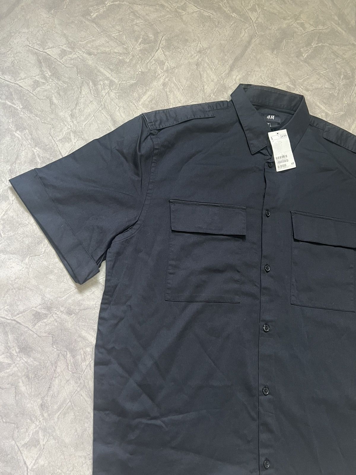 Band Tees H&M Basic Shirt Size US L / EU 52-54 / 3 - 2 Thumbnail