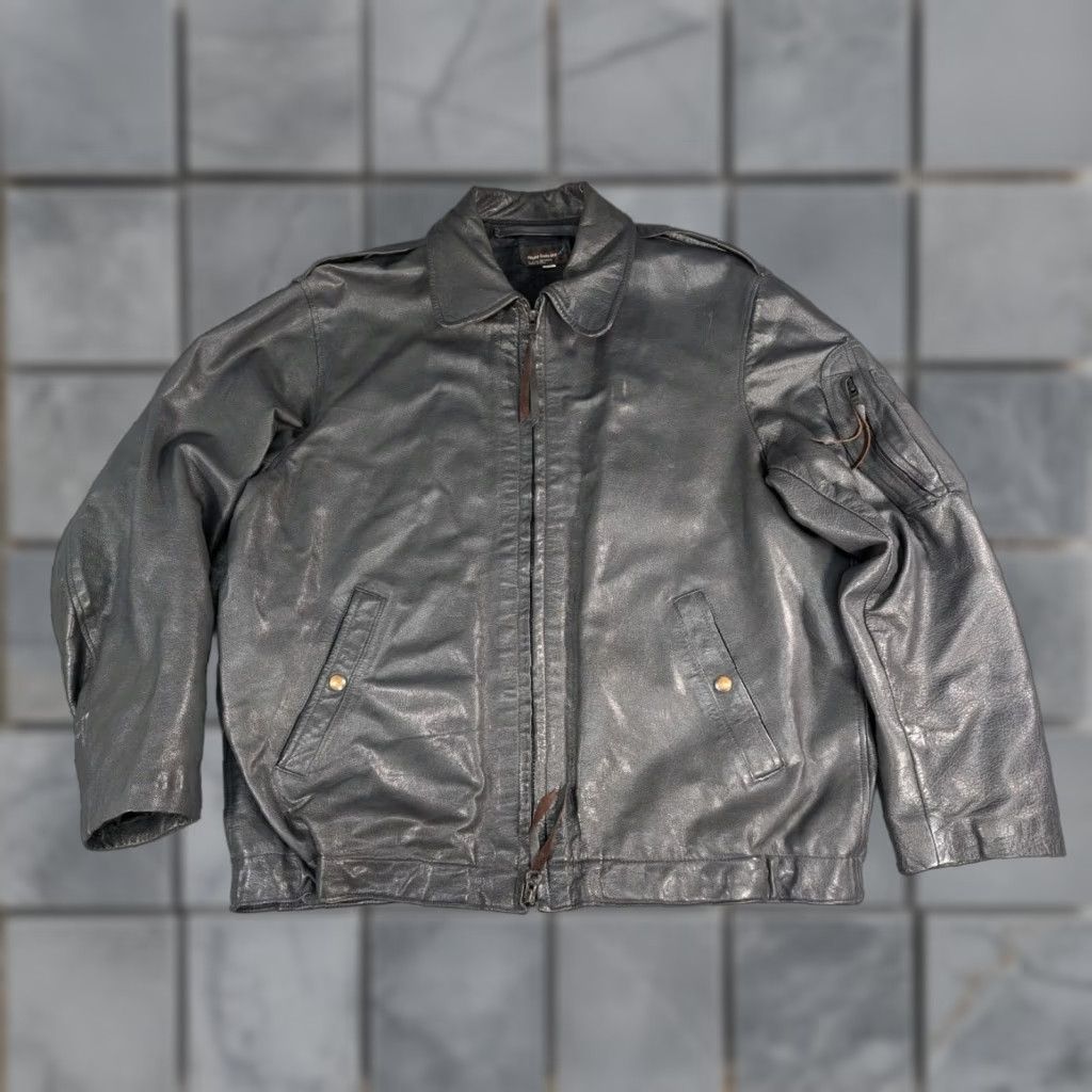 The Flight Suits Ltd. Flight Jacket USAF Air Force Leather Size 44 Black Bomber Jacket Mens 44 The Flight Ltd. A-2 Army Vintage