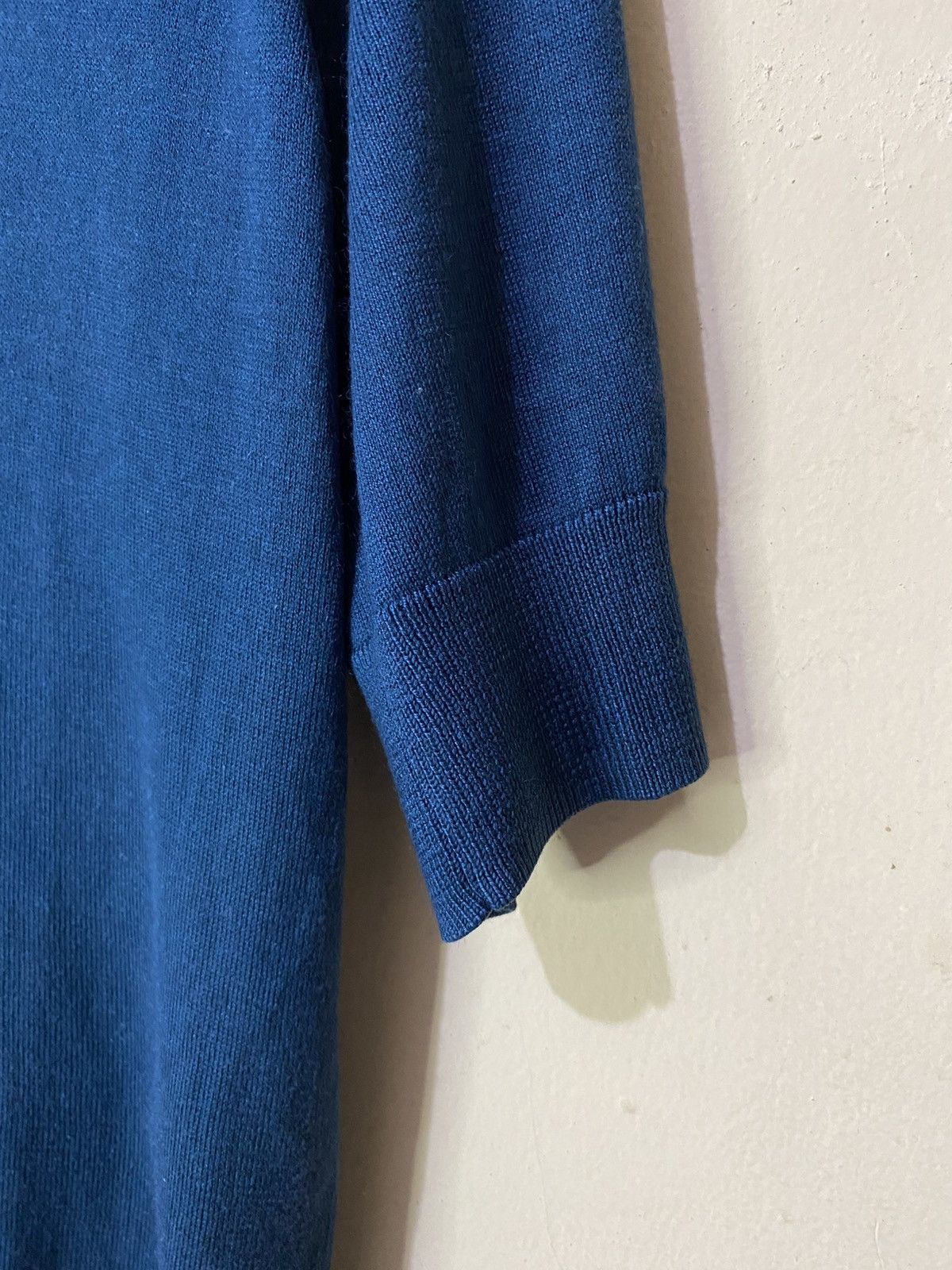 Balenciaga Balenciaga Knits V-neck Jumper Wool Size XS / US 0-2 / IT 36-38 - 4 Thumbnail
