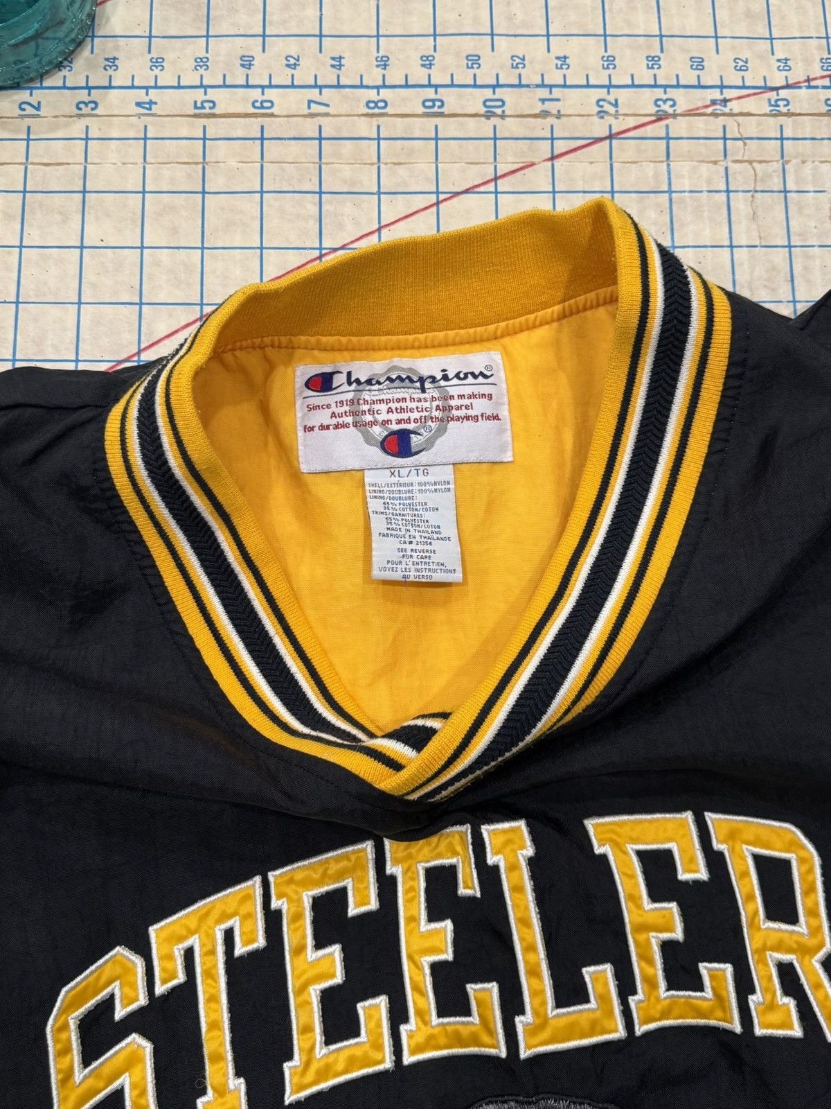 Champion Champion Pittsburg Steelers Pull Over Jacket Men Size XL Blk Size US XL / EU 56 / 4 - 8 Thumbnail