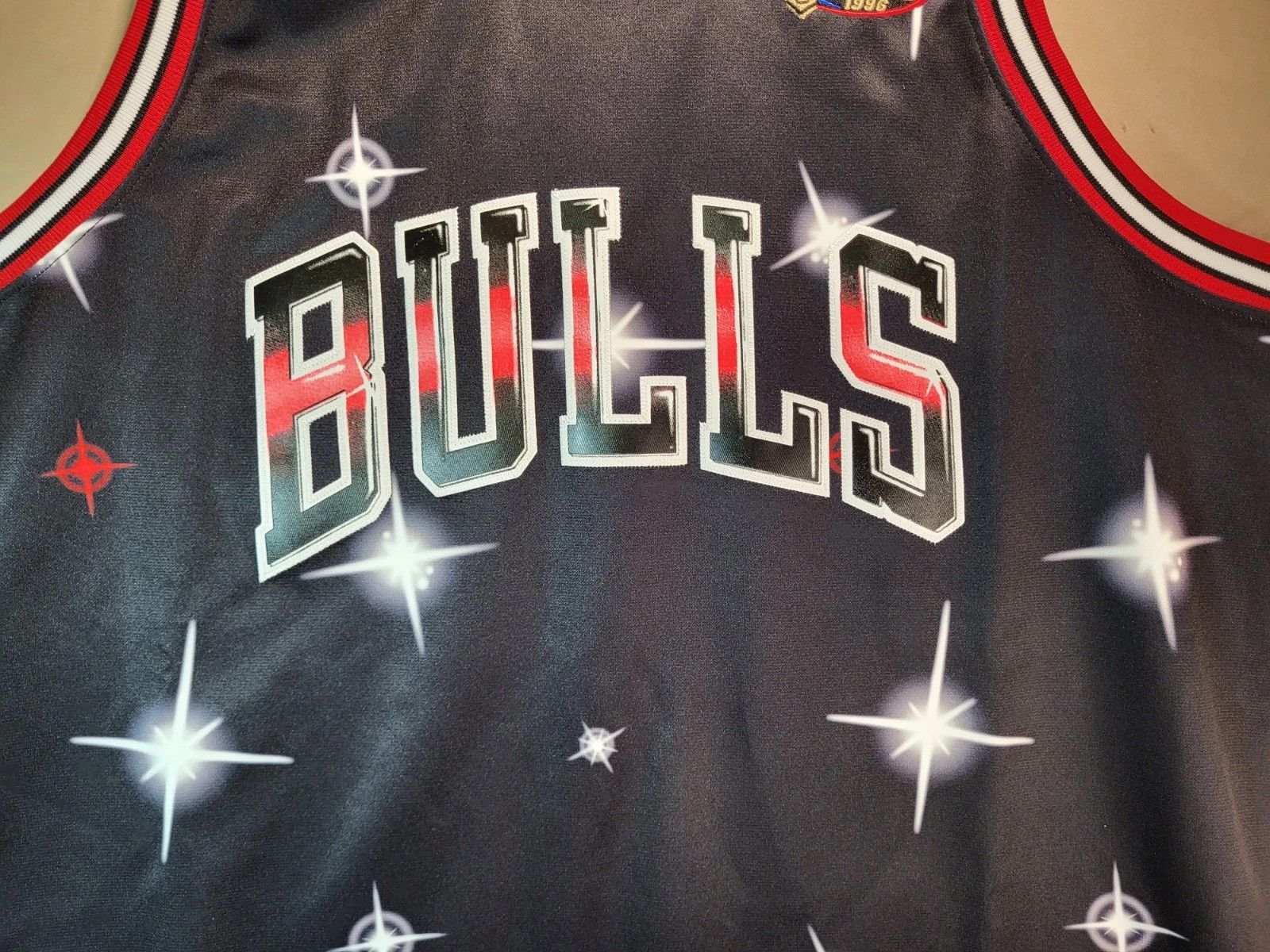 Mitchell & Ness Mitchell & Ness NBA Chicago Bulls Airbrush Swingman Jersey Size US XL / EU 56 / 4 - 3 Thumbnail