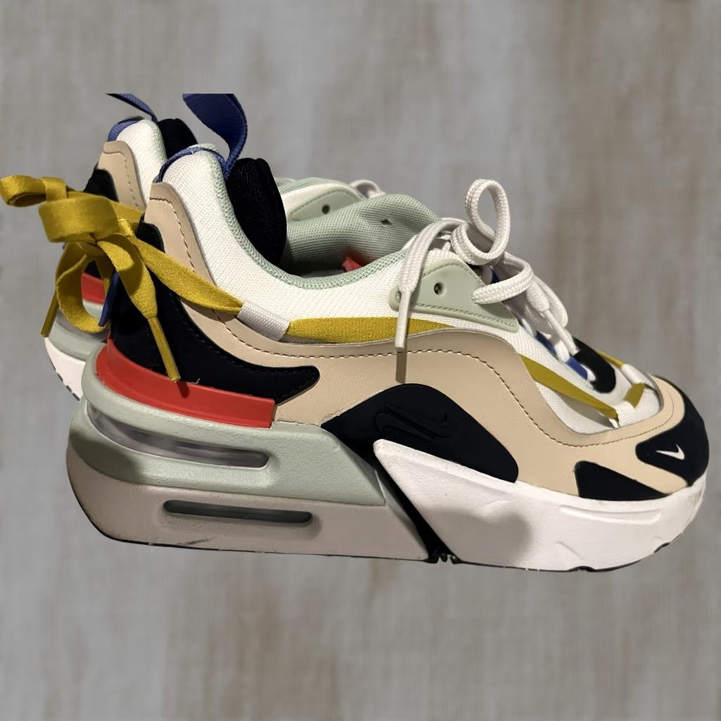 Nike VINTAGE? No. Size US 10 / IT 40 - 1 Thumbnail