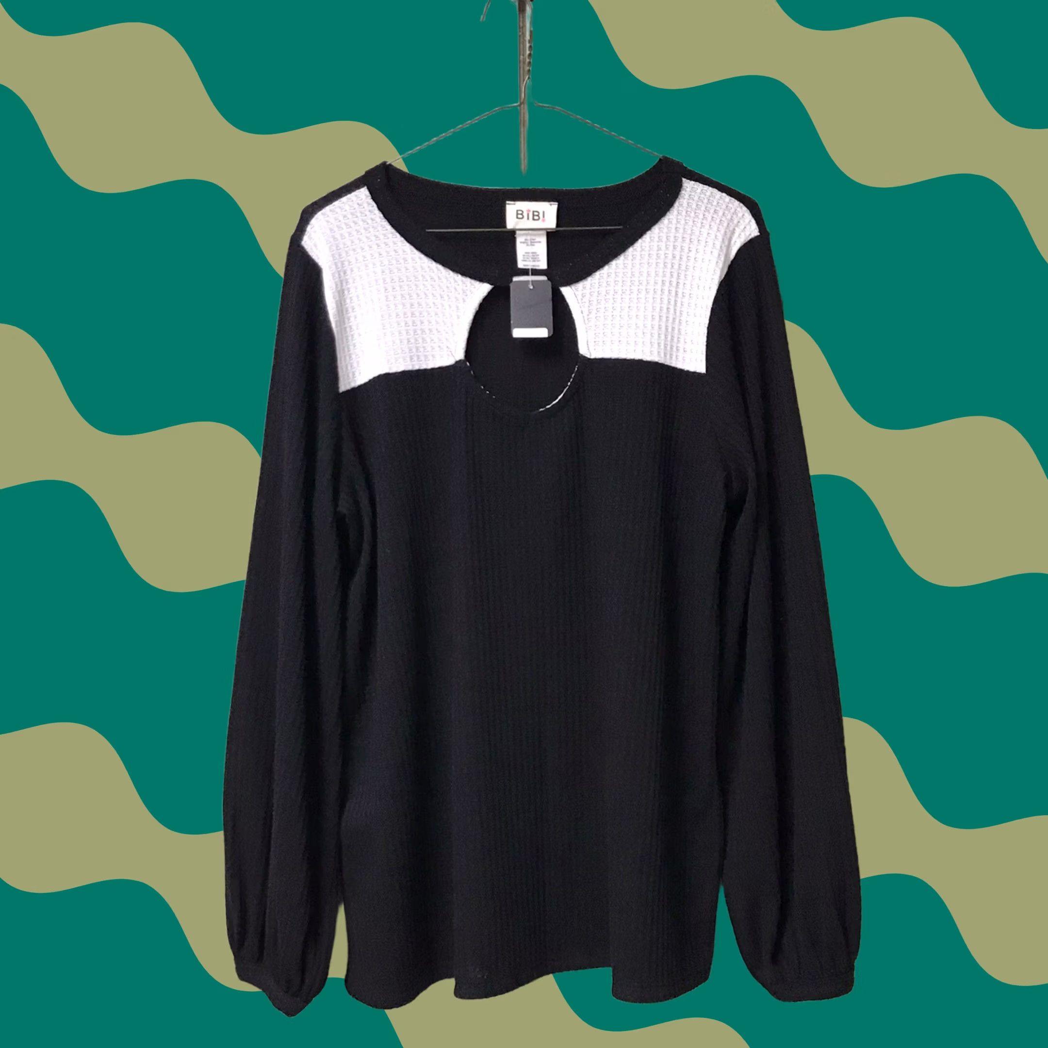 Vintage Bibi Women Black/White Cut Out Boatneck Balloon Long Sleeve Blouse Shirt L Mens? Size L / US 10 / IT 46 - 1 Thumbnail