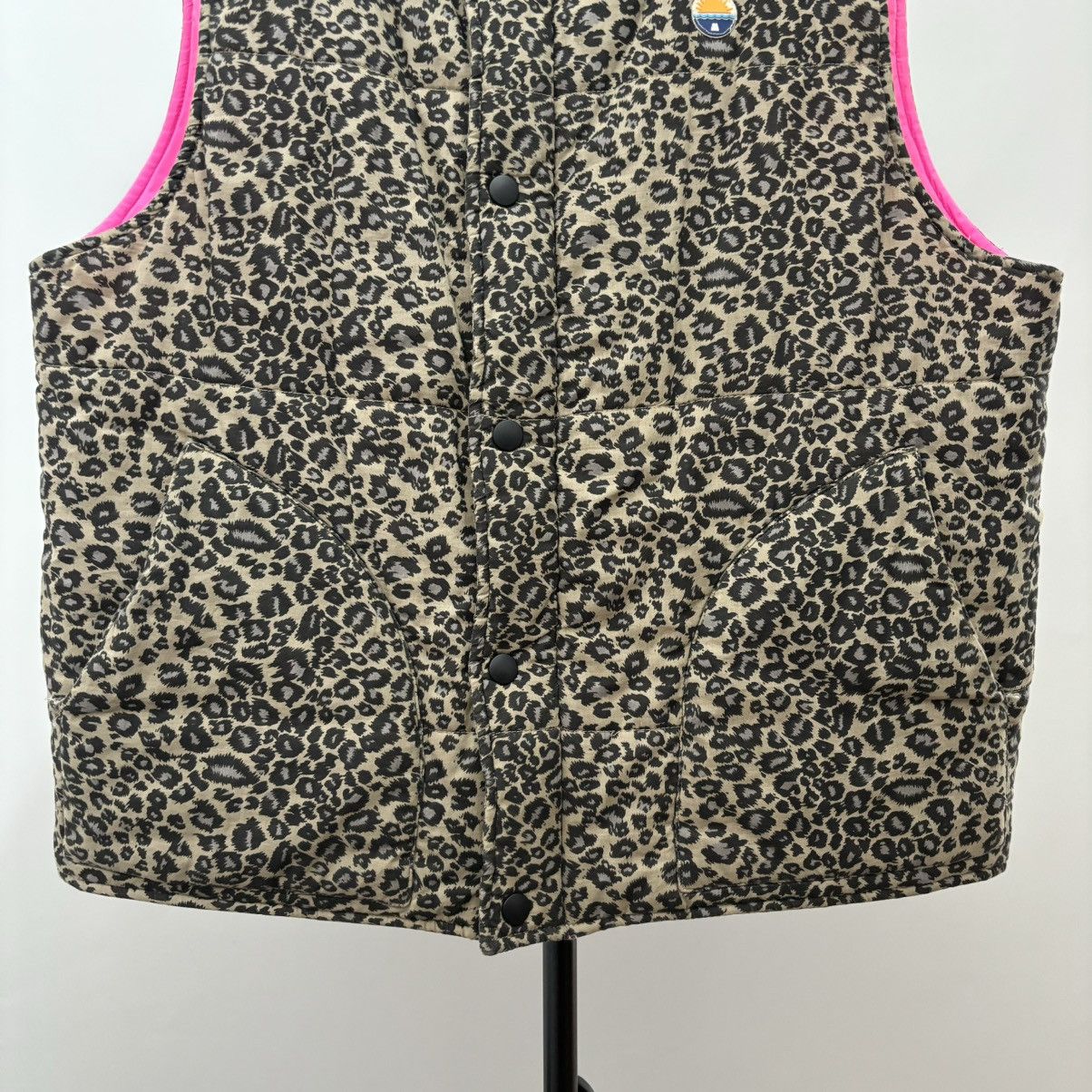 Japanese Brand Surf Equipment Morning Collection Melple Leopard Camp Vest Size US M / EU 48-50 / 2 - 3 Thumbnail