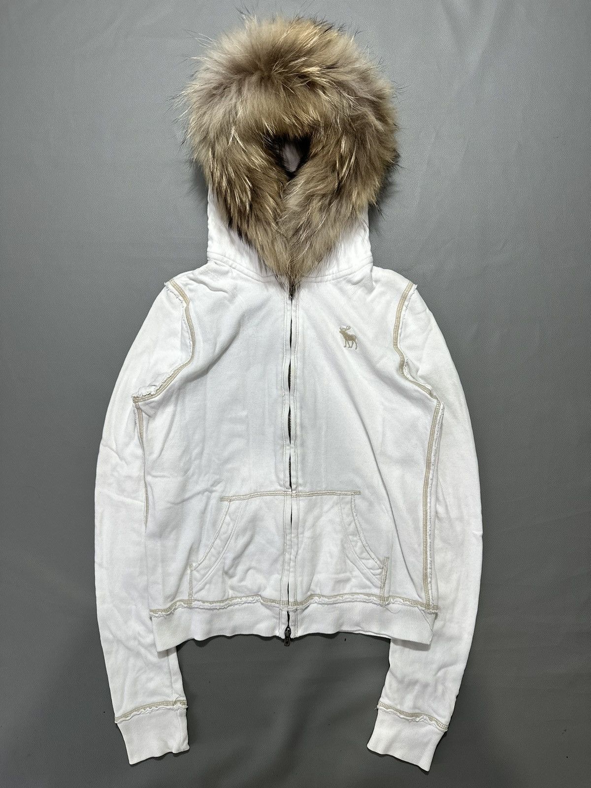 Abercrombie & Fitch VINTAGE DISTRESSED ABERCROMBIE CENTER LOGO FUR ZIP HOODIE Size US S / EU 44-46 / 1 - 1 Thumbnail