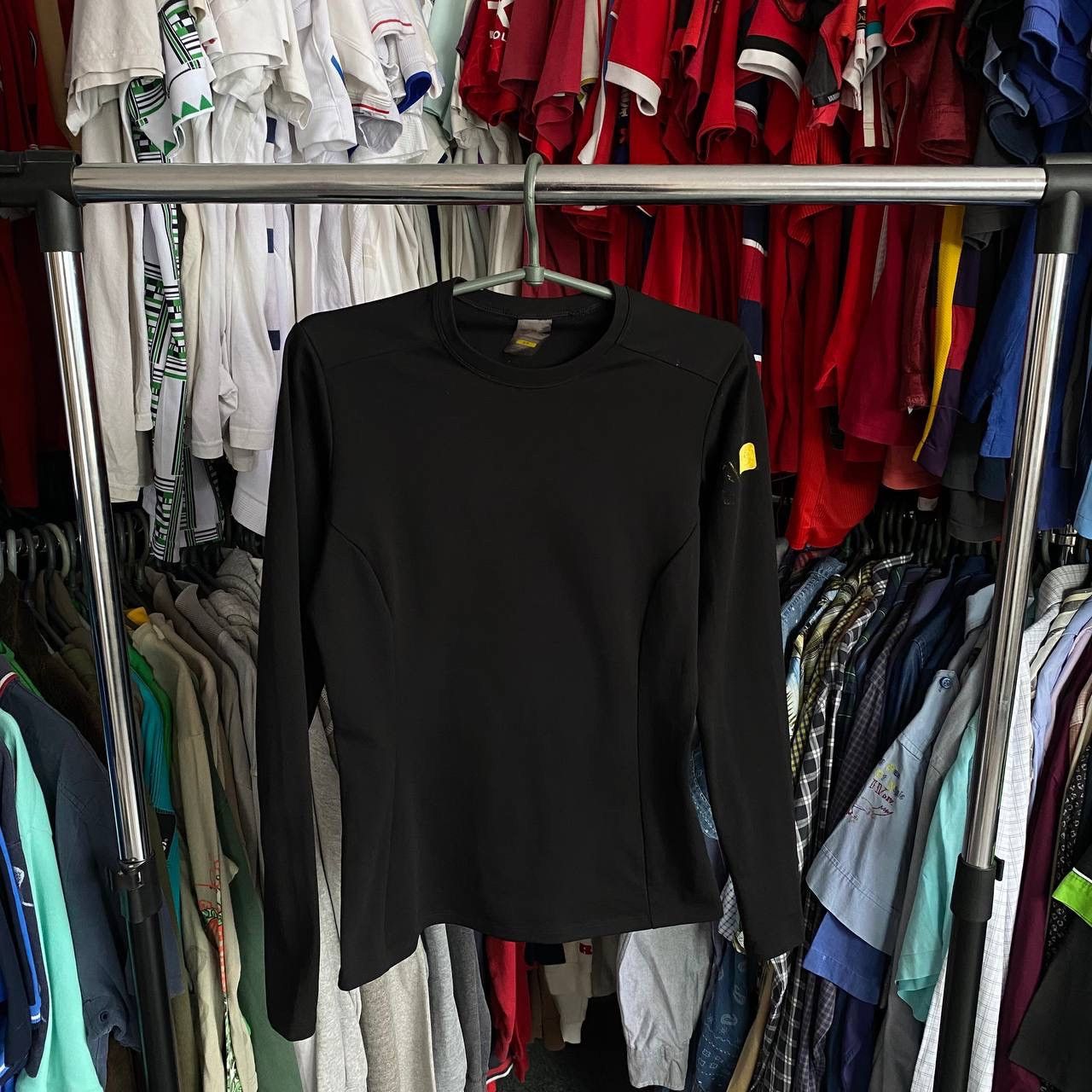 Arc'teryx Luxury Arcteryx Small logo termofit outdoor longsleeve Size S / US 4 / IT 40 - 1 Thumbnail