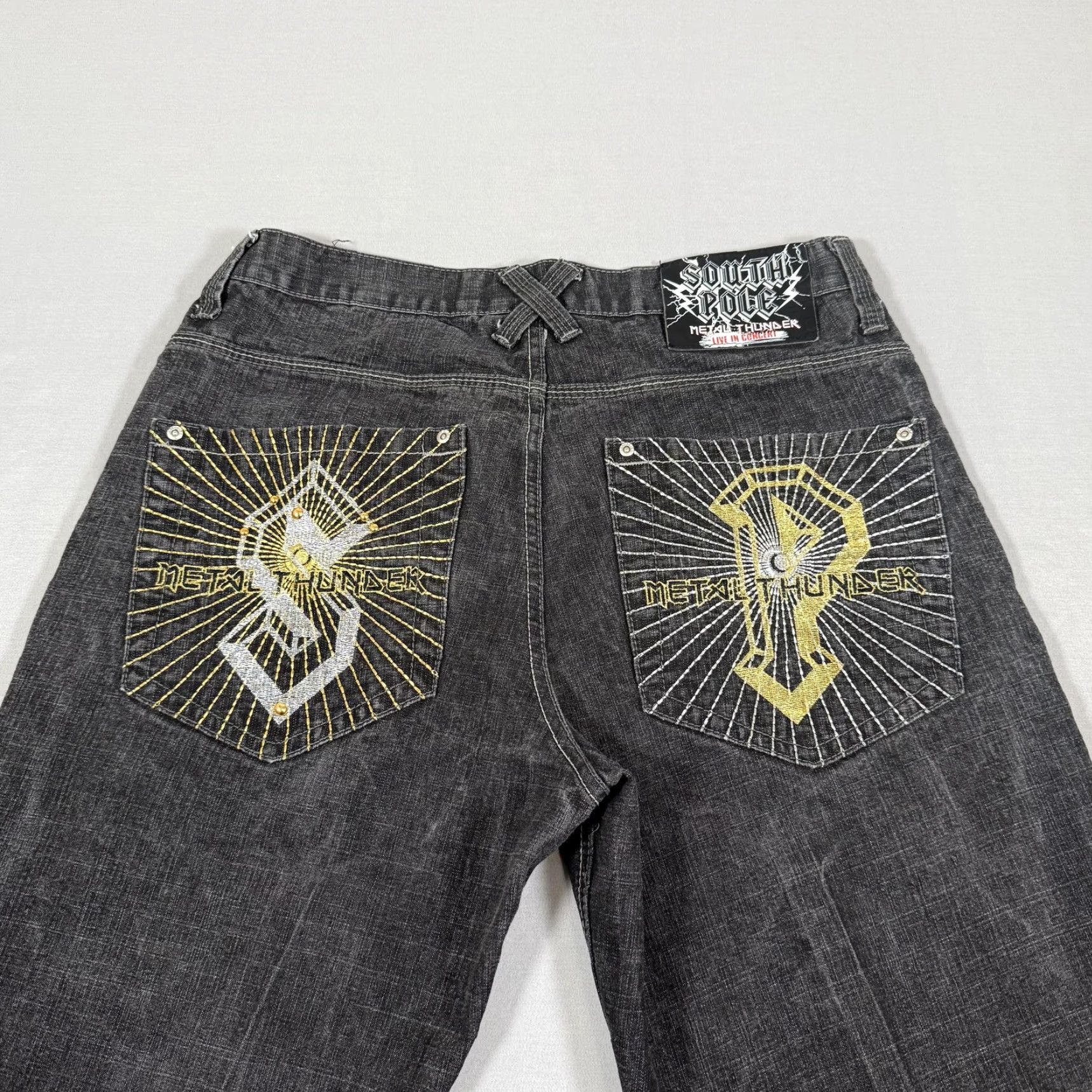 Southpole VINTAGE Southpole Metal Thunder Jeans Men 36x32 Denim Black Charcoal Wash Relaxed Straight Pockets Embroidered Logo Rock Theme 90s Mens Size US 36 / EU 52 - 2 Thumbnail