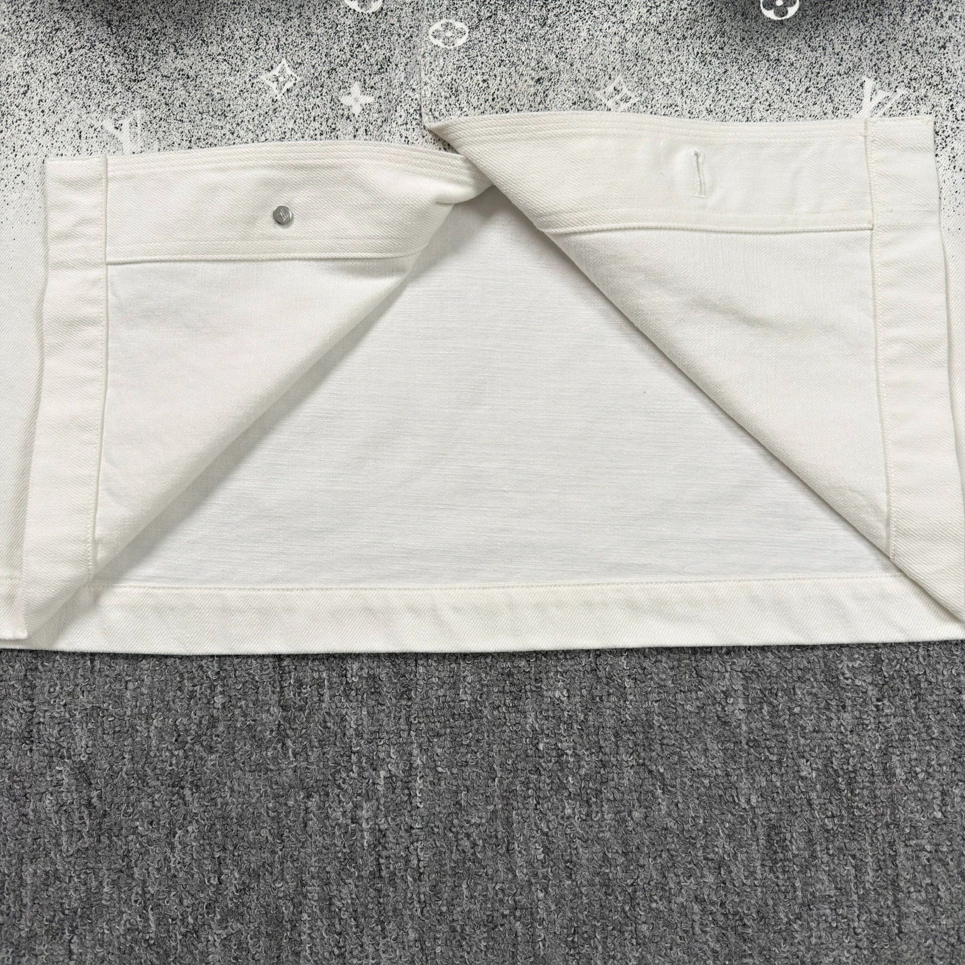 Louis Vuitton LV White/Grey Starry Sky Gradient Print Denim Shirt Size US L / EU 52-54 / 3 - 5 Thumbnail