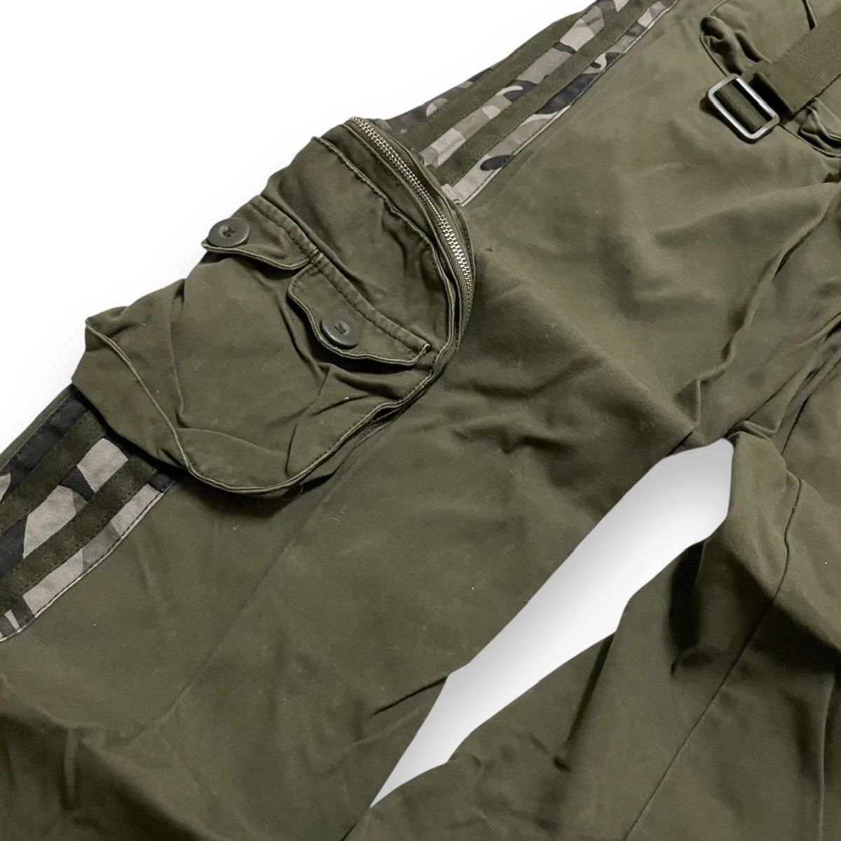 GOAT Crew ORIGINAL MILITARY TACTICAL CARGO POCKET BONDAGE (31x36) Size US 31 - 4 Thumbnail