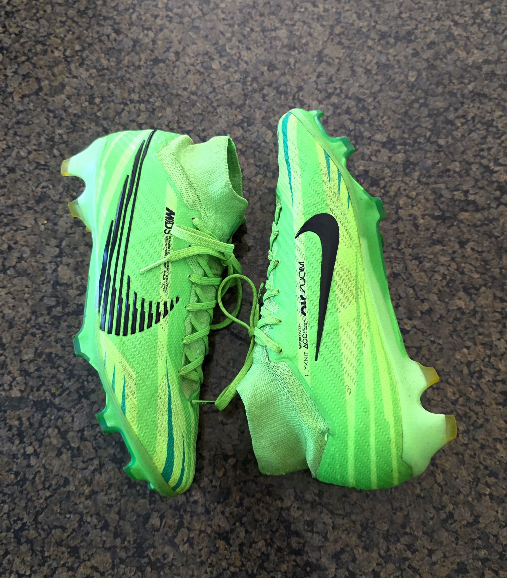 Nike Nike Zoom Mercurial Superfly 9 Elite FG MDS Green Grinch Size US 7 / EU 40 - 5 Thumbnail