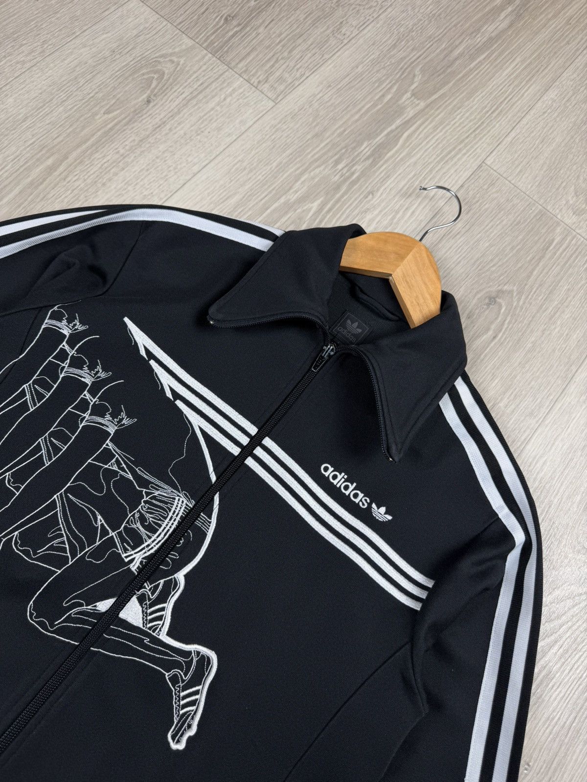 Adidas Adidas Originals Rare Europa Track Top Limited Jacket Size US S / EU 44-46 / 1 - 5 Thumbnail