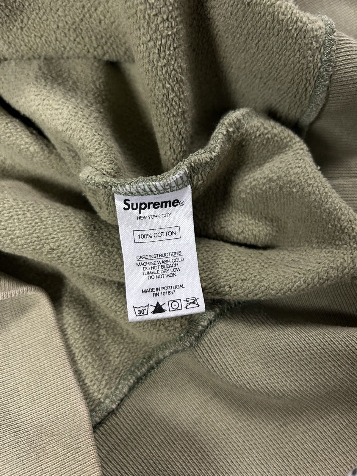 Supreme Supreme hoodie chainstitch Picasso FW18 Olive green Size US M / EU 48-50 / 2 - 8 Thumbnail