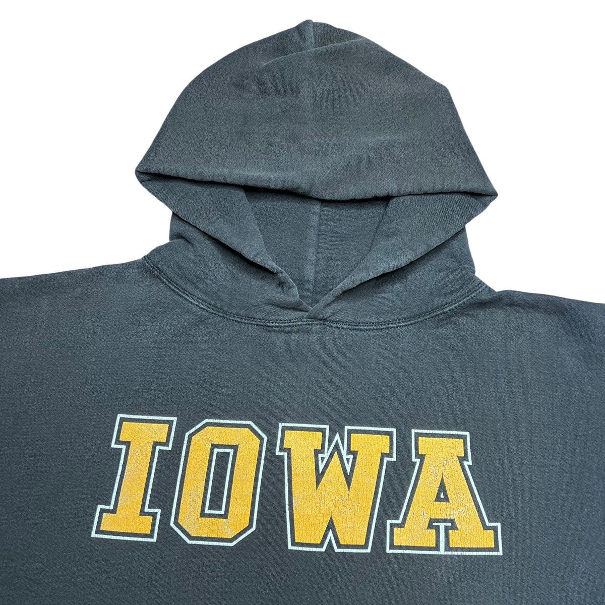 Jansport × NCAA × Vintage 1990s NCAA Iowa Hawkeyes Spell Out Pullover Jansport Hoodie Size US XL / EU 56 / 4 - 8 Thumbnail