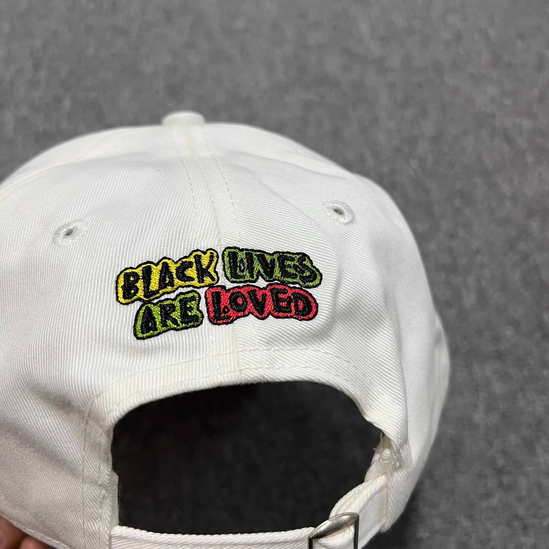 Cross Colours Cross Colours Embroidered Curved Brim Baseball Cap Q7 Size ONE SIZE - 5 Thumbnail