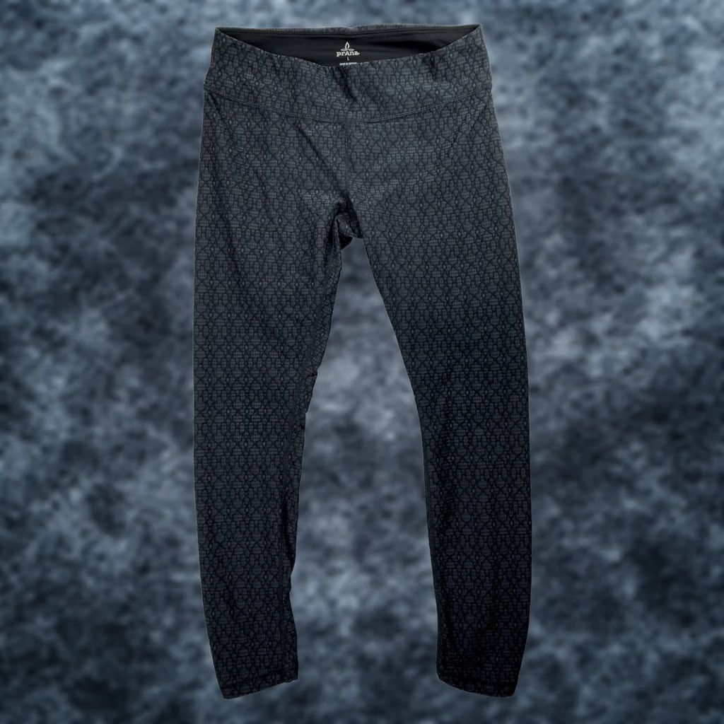 Prana prAna Leggings Womens L Black Printed Low Rise Athleisure Yoga Pilates Activewear Geometric Ruched Leg Size 36" / US 14 / IT 50 - 1 Thumbnail