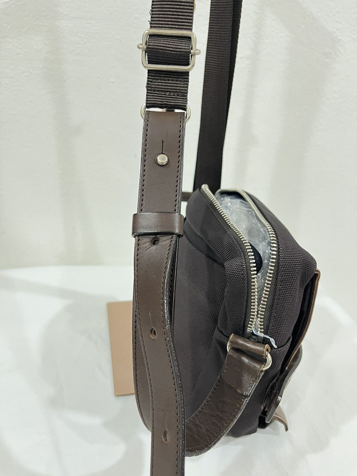 Yohji Yamamoto YSaccs Yohji Yamamoto Crosbody Leather Mini Sling Bag Size ONE SIZE - 7 Thumbnail