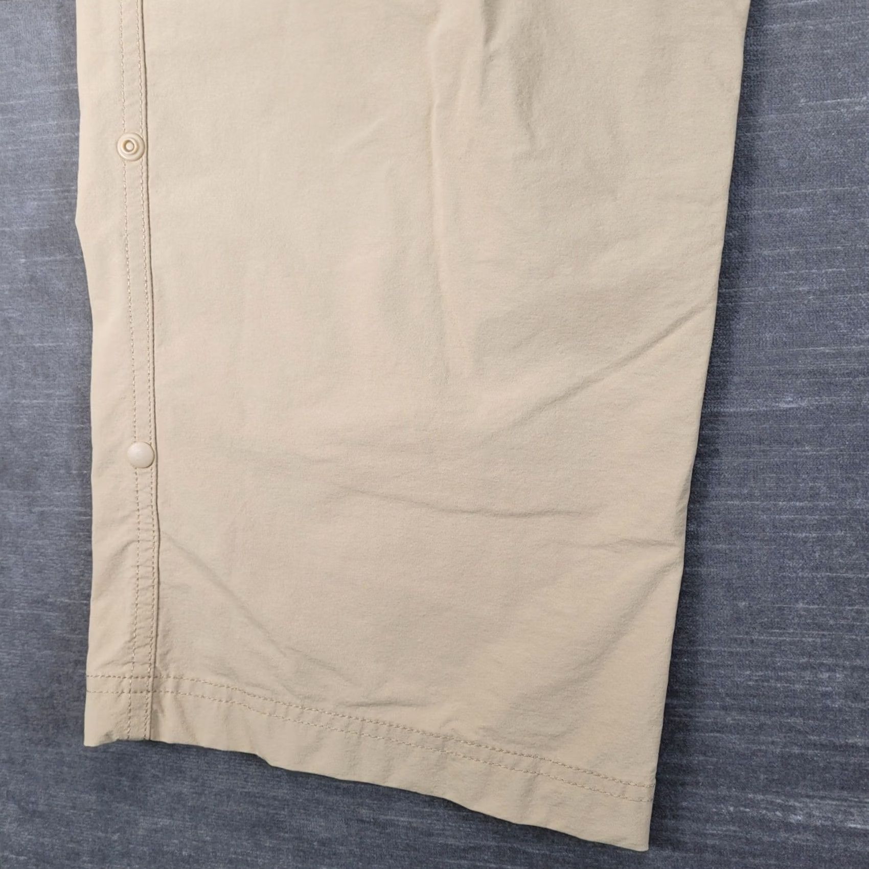 CO Alaskan Hardgear Duluth Trading Co Mens 40x30 Khaki Cargo Pants Size US 40 / EU 56 - 2 Thumbnail