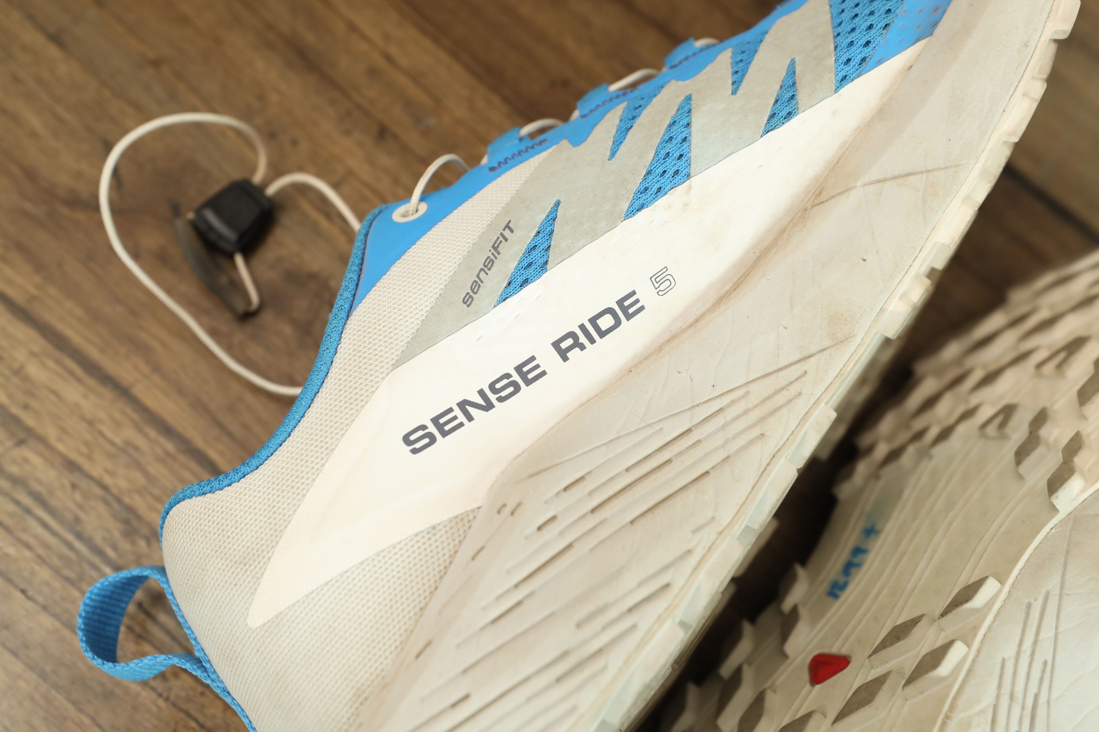 Salomon Salomon Sense Ride 5 (9) Size US 9 / EU 42 - 13 Thumbnail