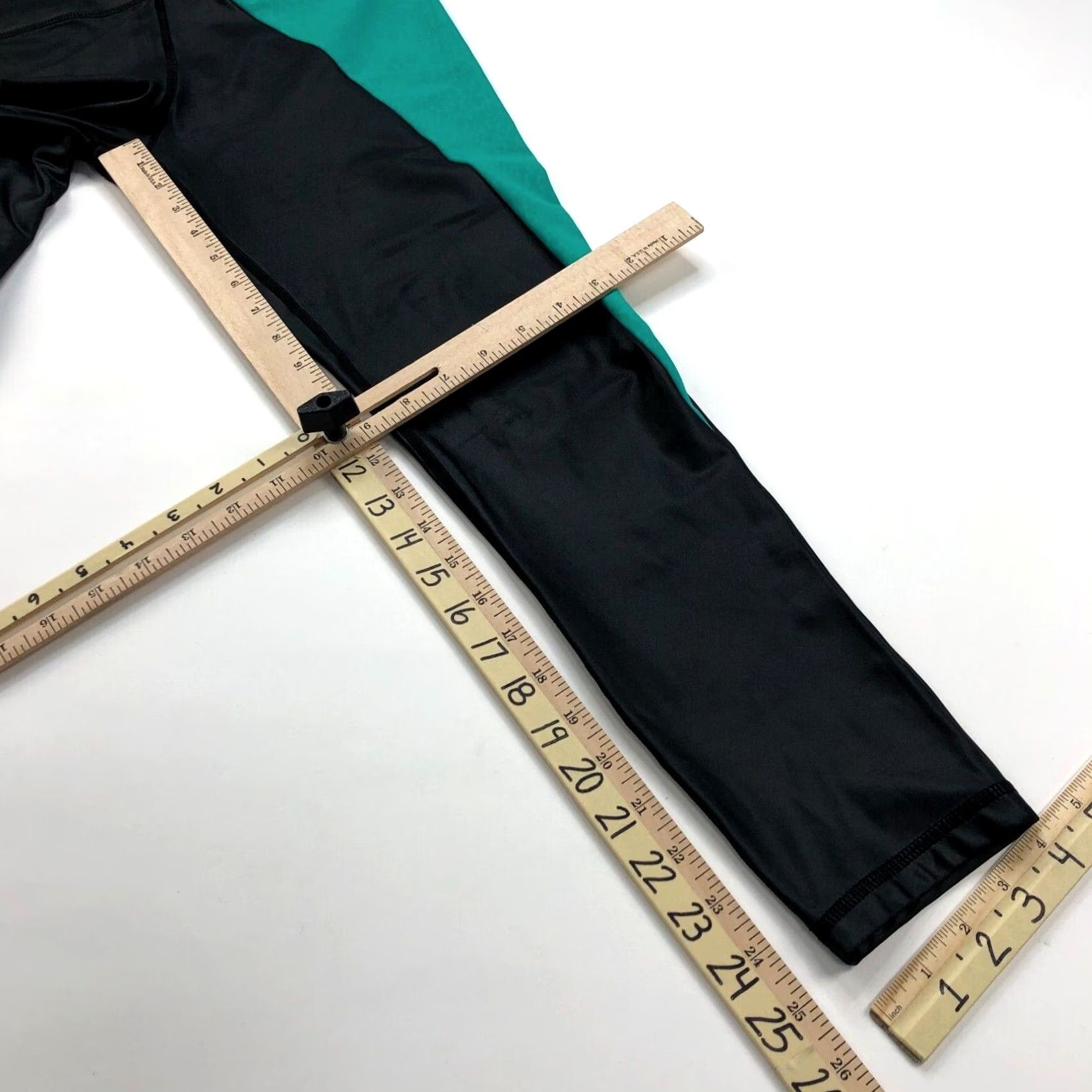 Vintage Zyia Active Leggings Black Green 8-10 28W 25L Athleisure Women S High Rise Ankle Solid 25 in Inseam Size 28" / US 6 / IT 42 - 6 Thumbnail