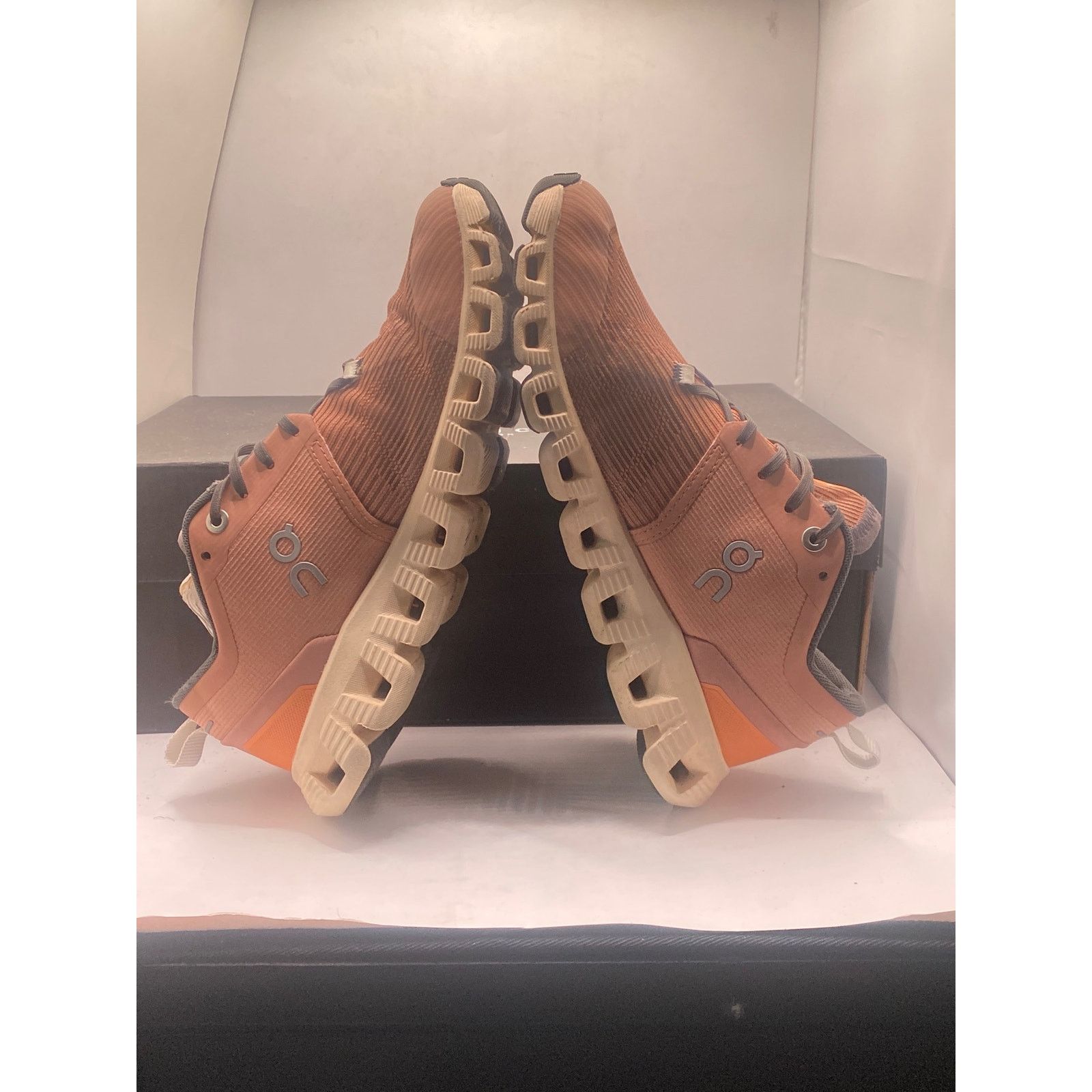 On On Cloud X3 Shift Cross Training Shoe Cork/Fawn US 6 wmns Size US 6 / IT 36 - 5 Thumbnail