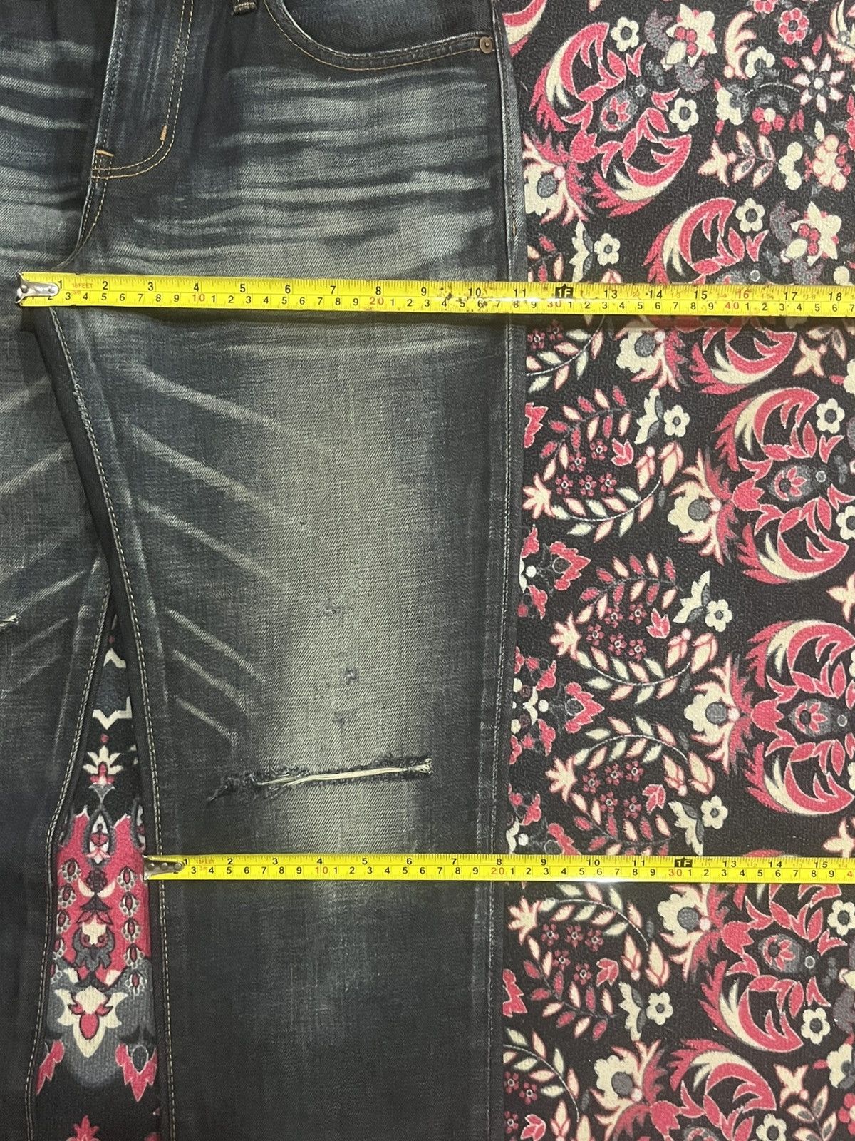 Edwin Vintage Edwin Japan Dark Faded Narrow Straight Ripped Jeans Size 28" / US 6 / IT 42 - 14 Thumbnail