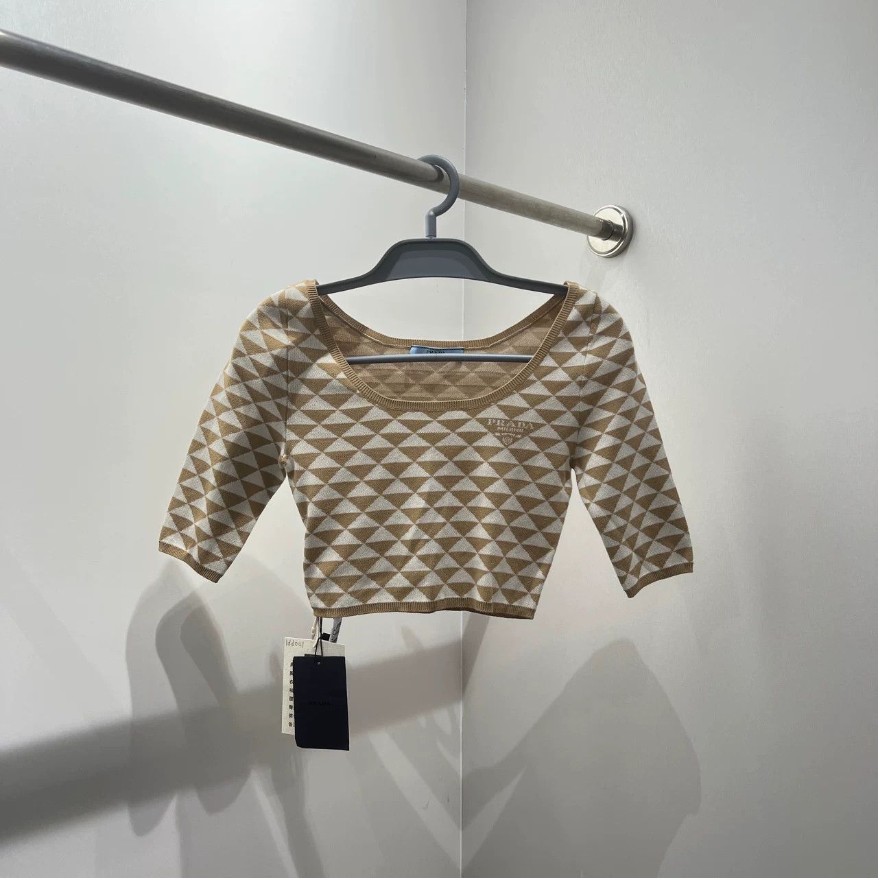 Prada Prada Knit Graphic Brown Sweater it_36 Women Size XS / US 0-2 / IT 36-38 - 1 Thumbnail