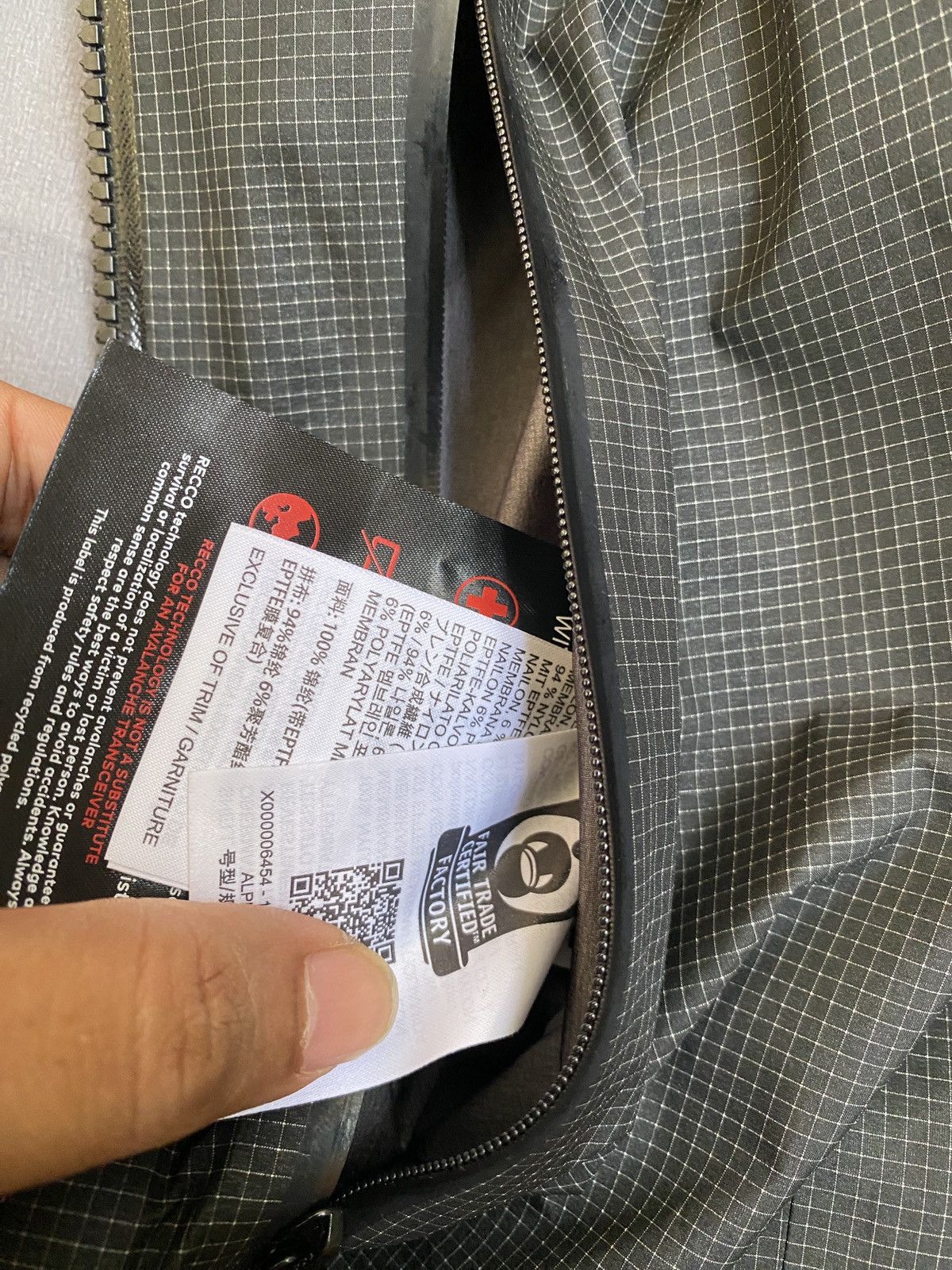 Arc'teryx Arcteryx alpha Size US M / EU 48-50 / 2 - 6 Thumbnail