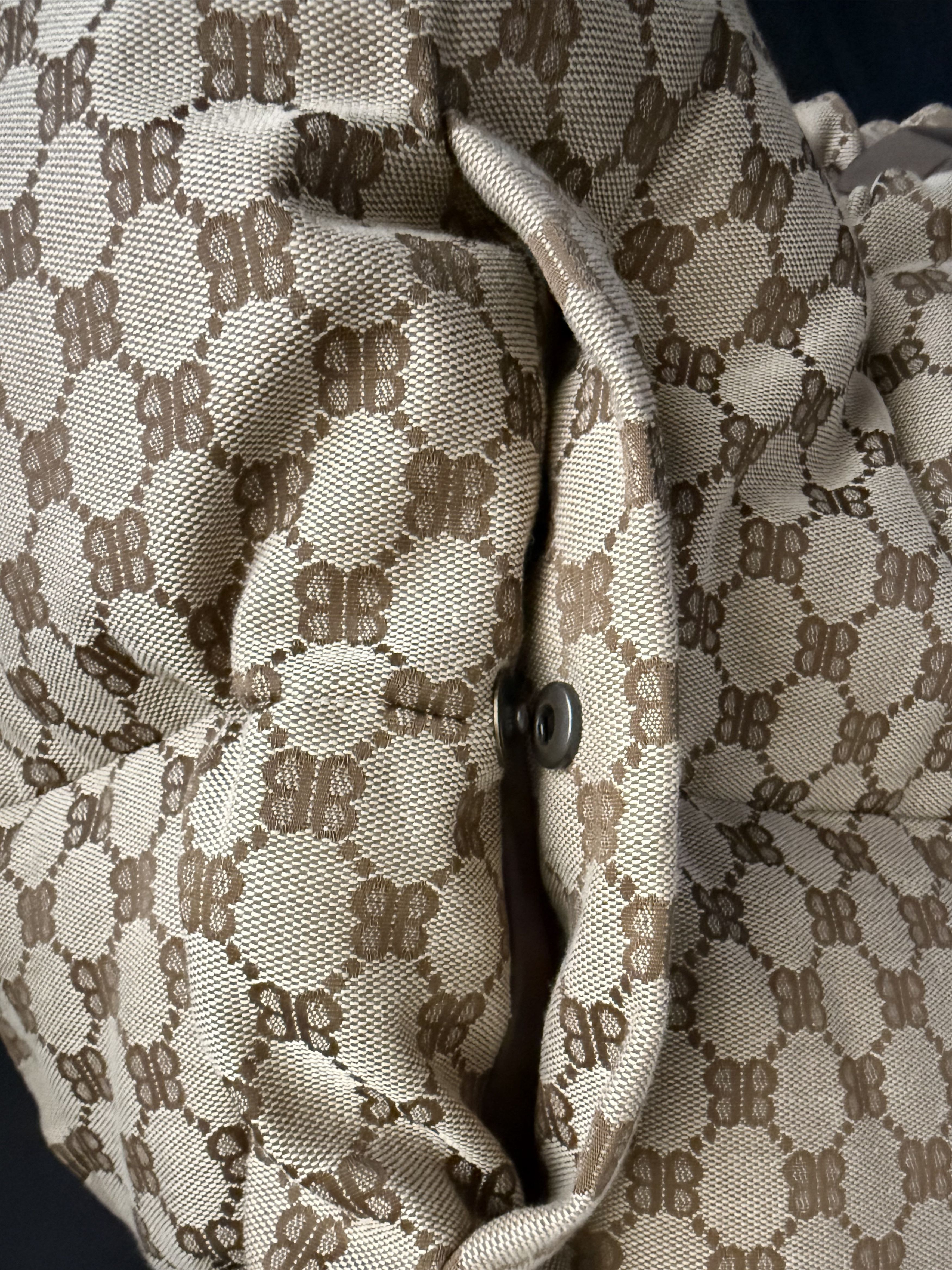 Balenciaga × Gucci Padded Vest Monogram Hood Size US M / EU 48-50 / 2 - 23 Thumbnail