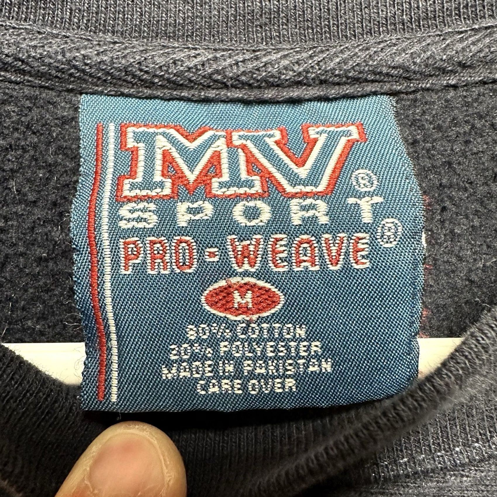 Vintage VINTAGE MV Sport Notre Dame Sweatshirt Mens Medium Blue Pro-Weave Crew Neck GUC Size US M / EU 48-50 / 2 - 4 Thumbnail