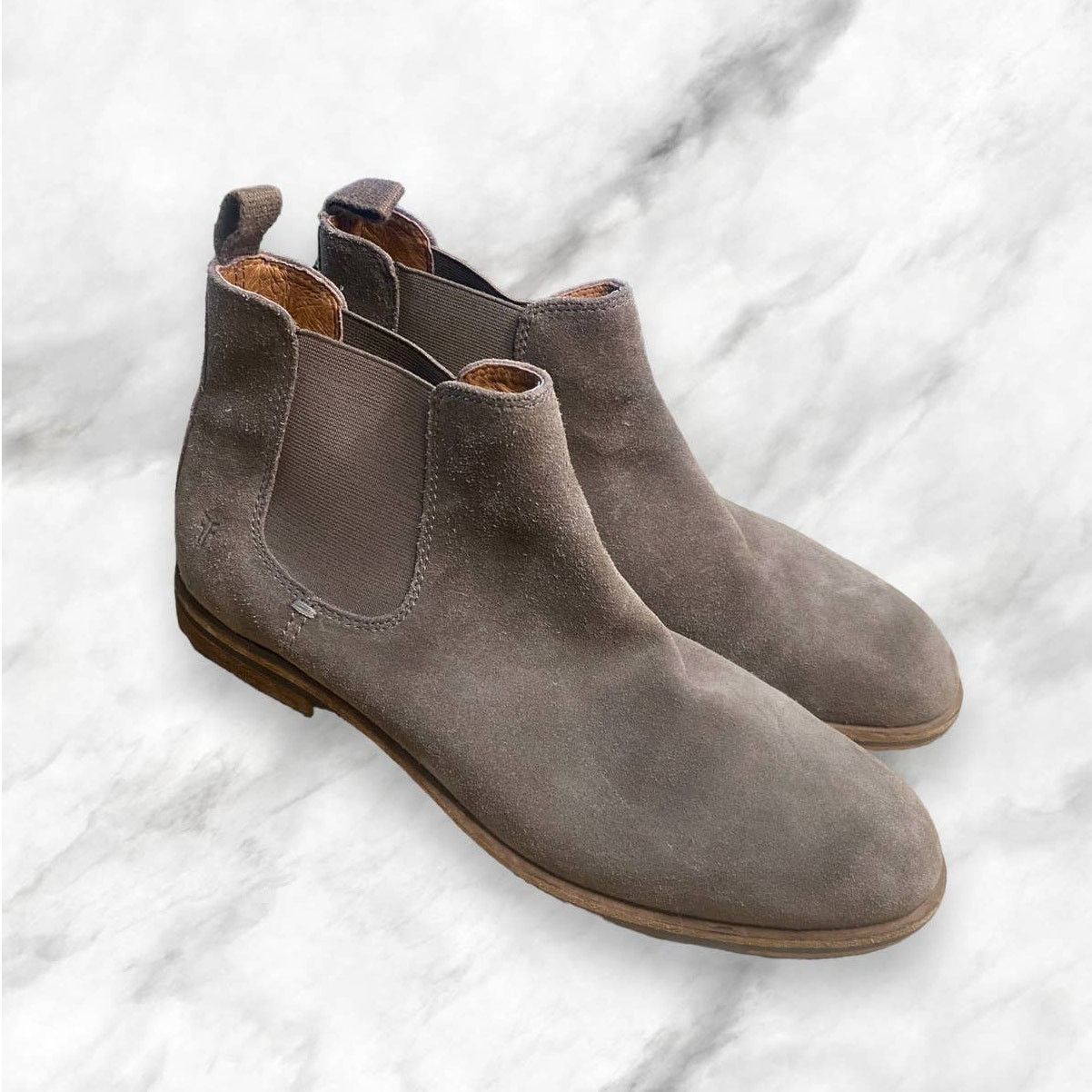 Frye Frye Men's Gray Beige Genuine Suede Chelsea Boots Size 8.5 Size US 8.5 / EU 41-42 - 1 Thumbnail