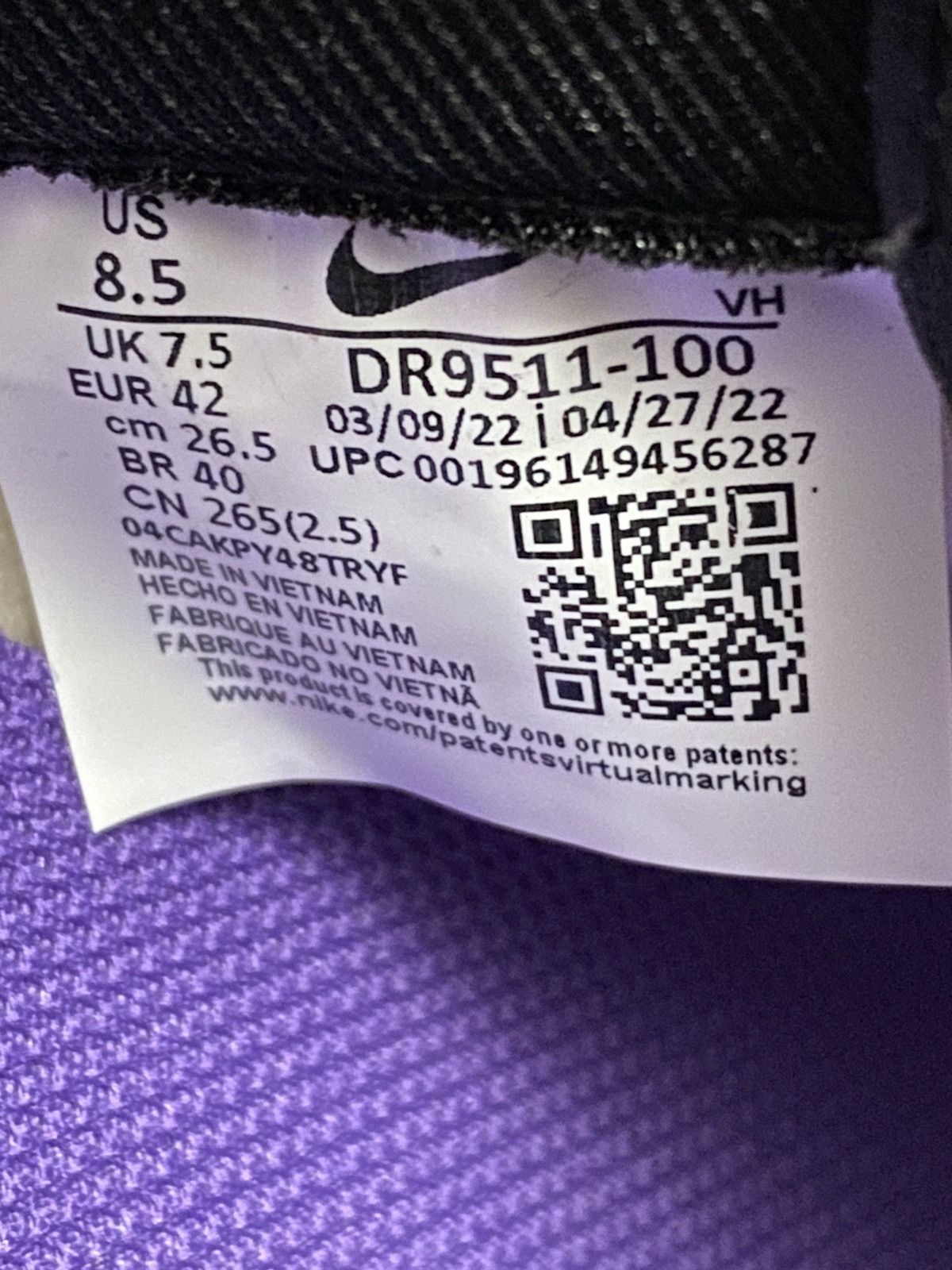 Nike Size 8.5 - Nike Dunk Low World Champs Black White US Panda Size US 8.5 / EU 41-42 - 7 Thumbnail