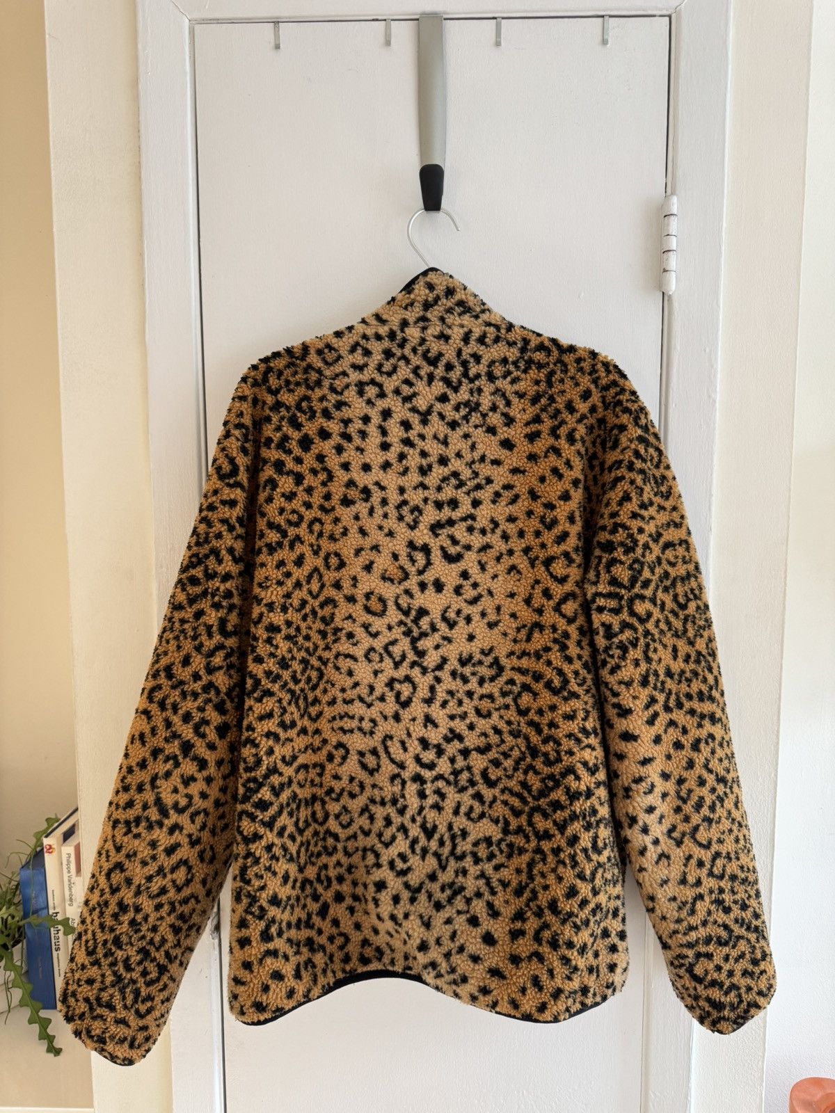 Supreme Supreme Reversible Leopard Fleece Jacket Size L FW17 Yellow Size US L / EU 52-54 / 3 - 2 Thumbnail