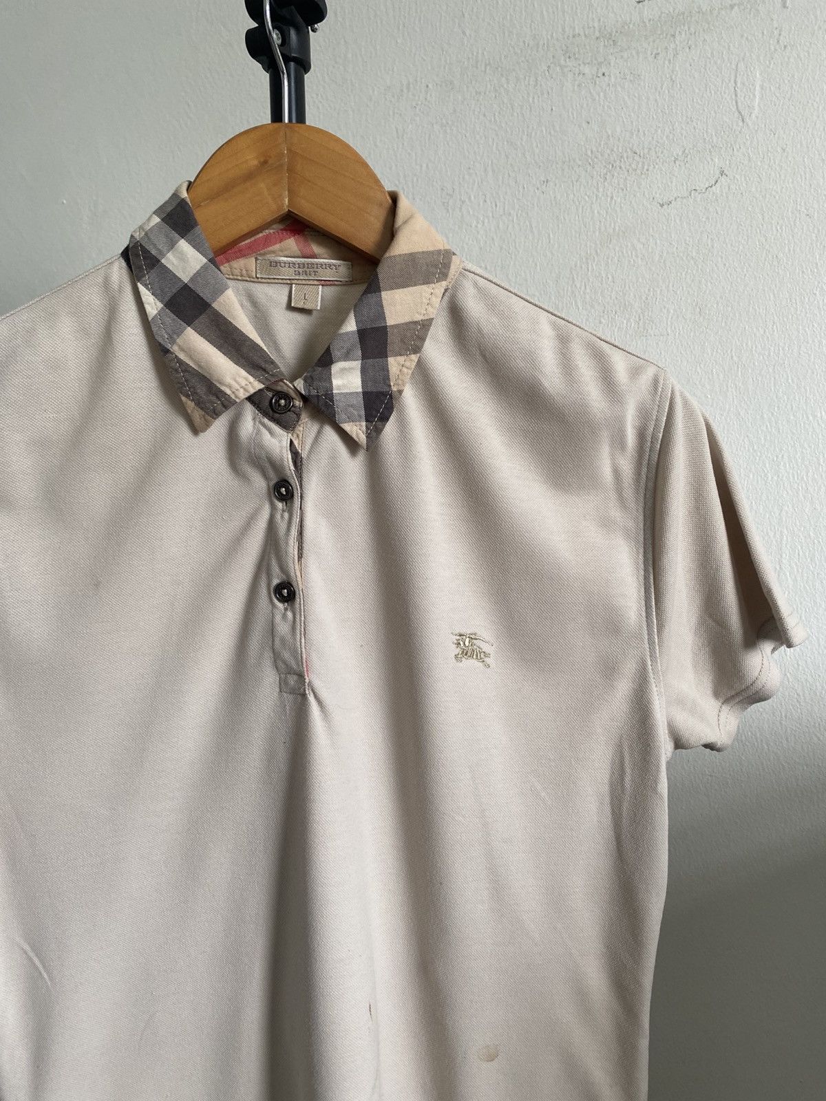 Burberry 🔥 OFFER ME NOW🔥 🔥 Burberry Novacheck Polo Colar Shirt Women Size L / US 10 / IT 46 - 1 Thumbnail