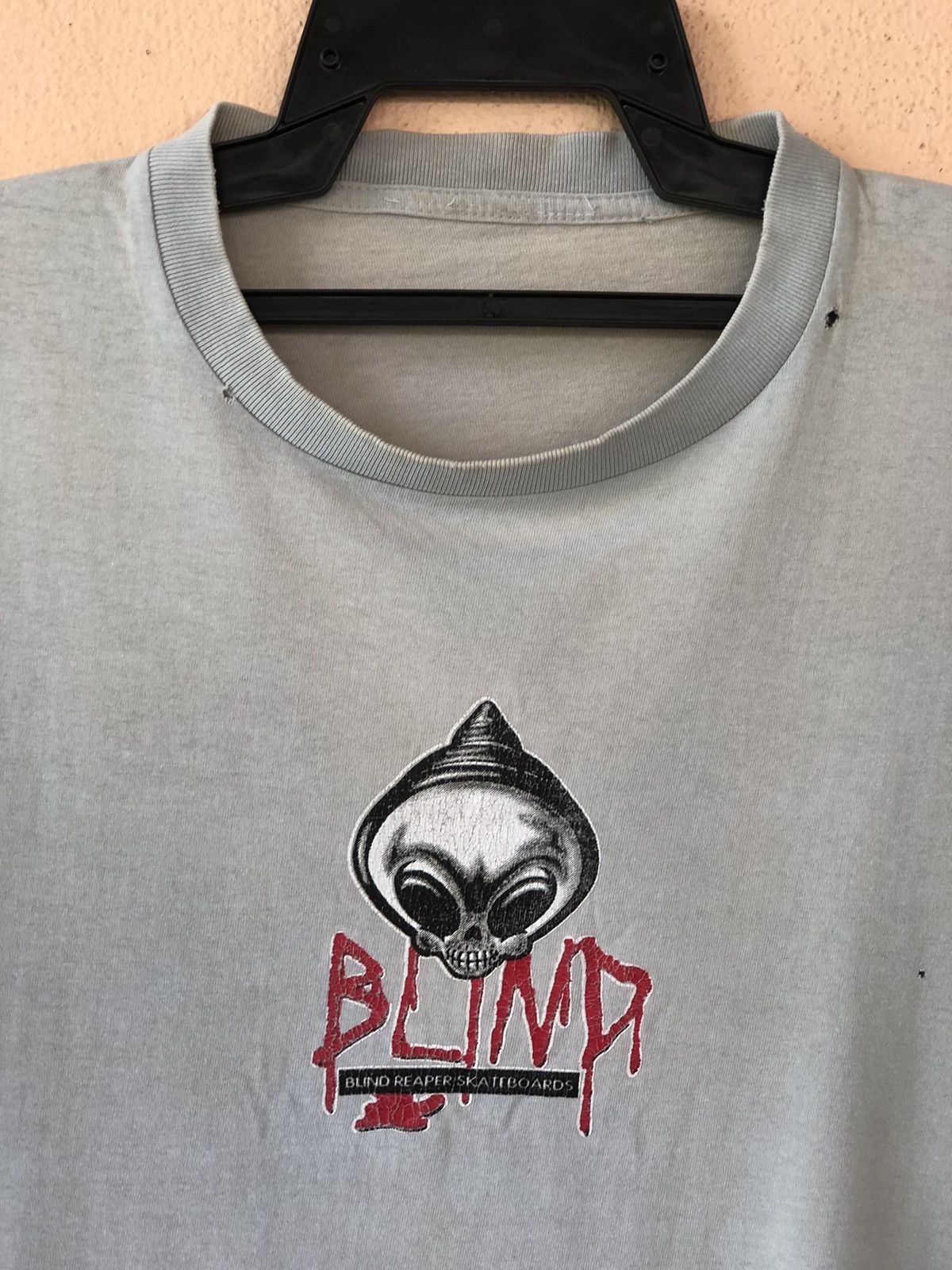 Other Vintage BLIND Reaper Skateboard Distressed Tee Size US XL / EU 56 / 4 - 5 Thumbnail