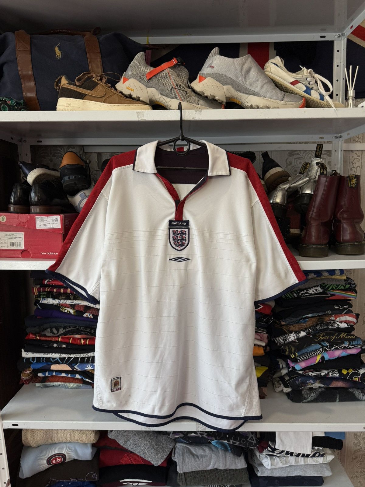 Umbro England reversible football shirt 2002 World Cup Umbro Size US L / EU 52-54 / 3 - 1 Thumbnail