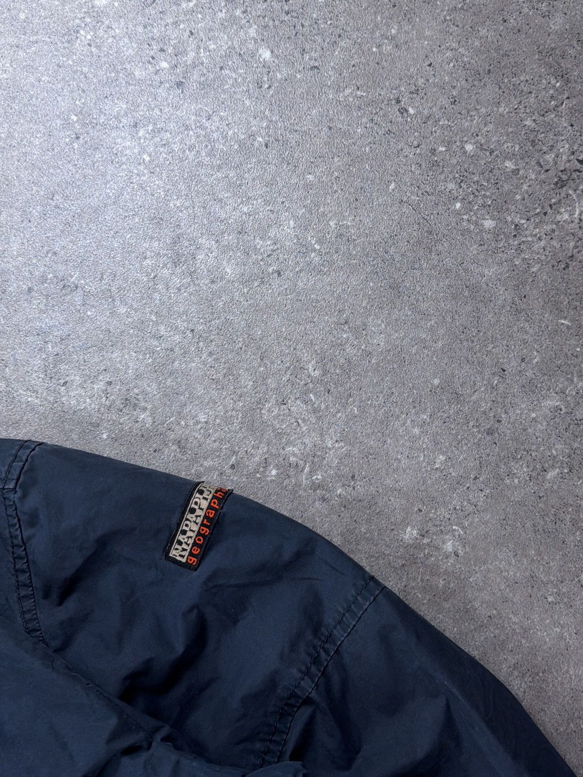 Napapijri Vintage Napapijri Jacket Logo Geographic Navy Winter Size US M / EU 48-50 / 2 - 2 Thumbnail