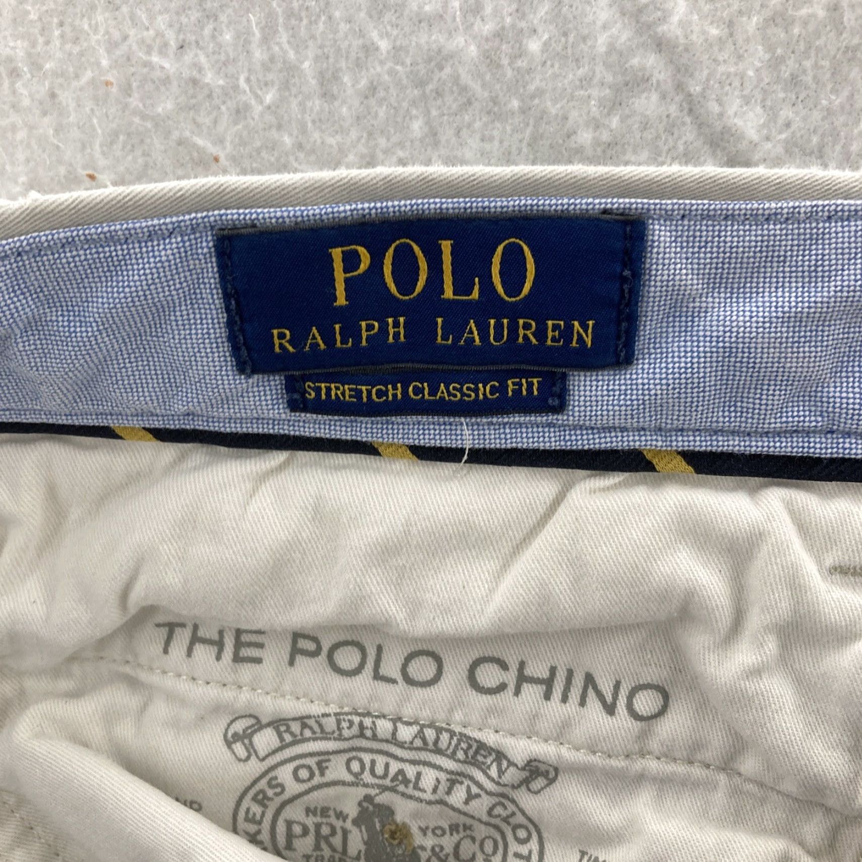 Polo Ralph Lauren Polo Ralph Lauren Chino Shorts Mens 32 Ivory Canvas Belt Loops 5-Pocket Regular Fit Casual 8" Inseam Size US XS / EU 42 / 0 - 7 Thumbnail
