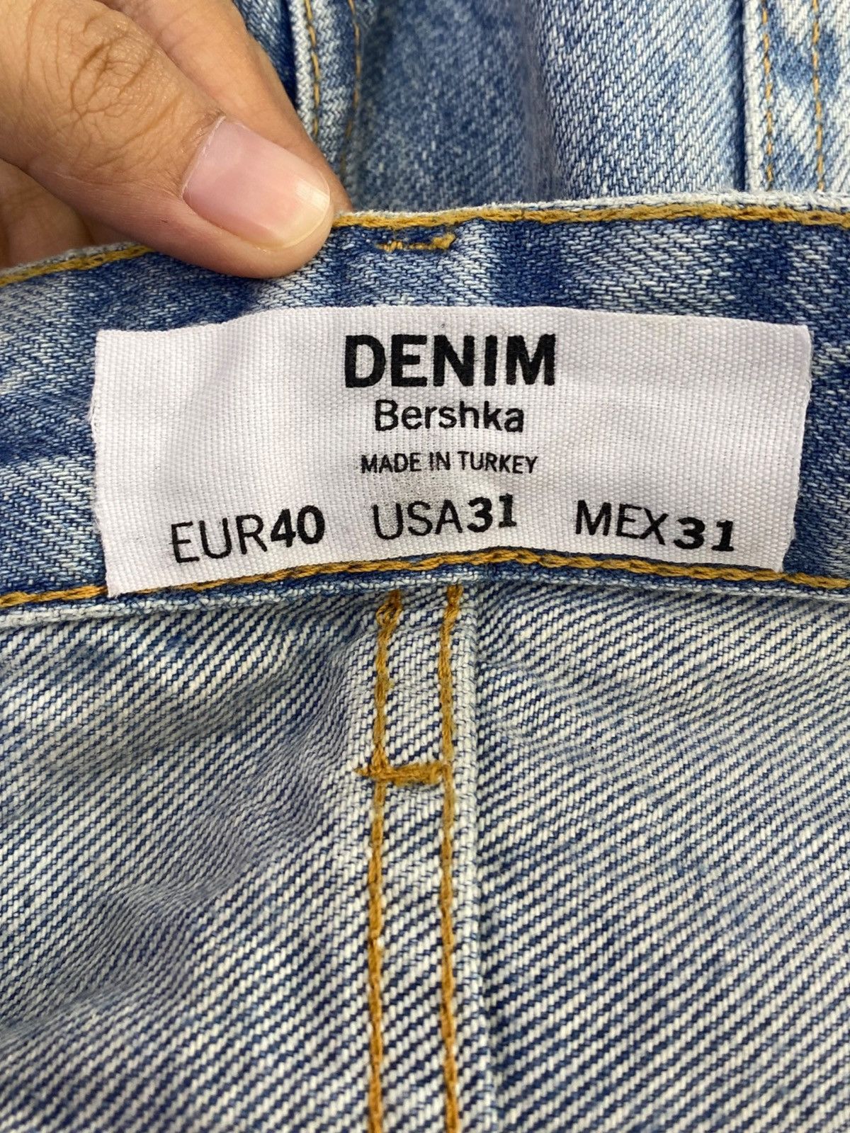 Japanese Brand Japanese Brand Acid Blue Wash Style Distressed Jeans Size US 32 / EU 48 - 10 Thumbnail