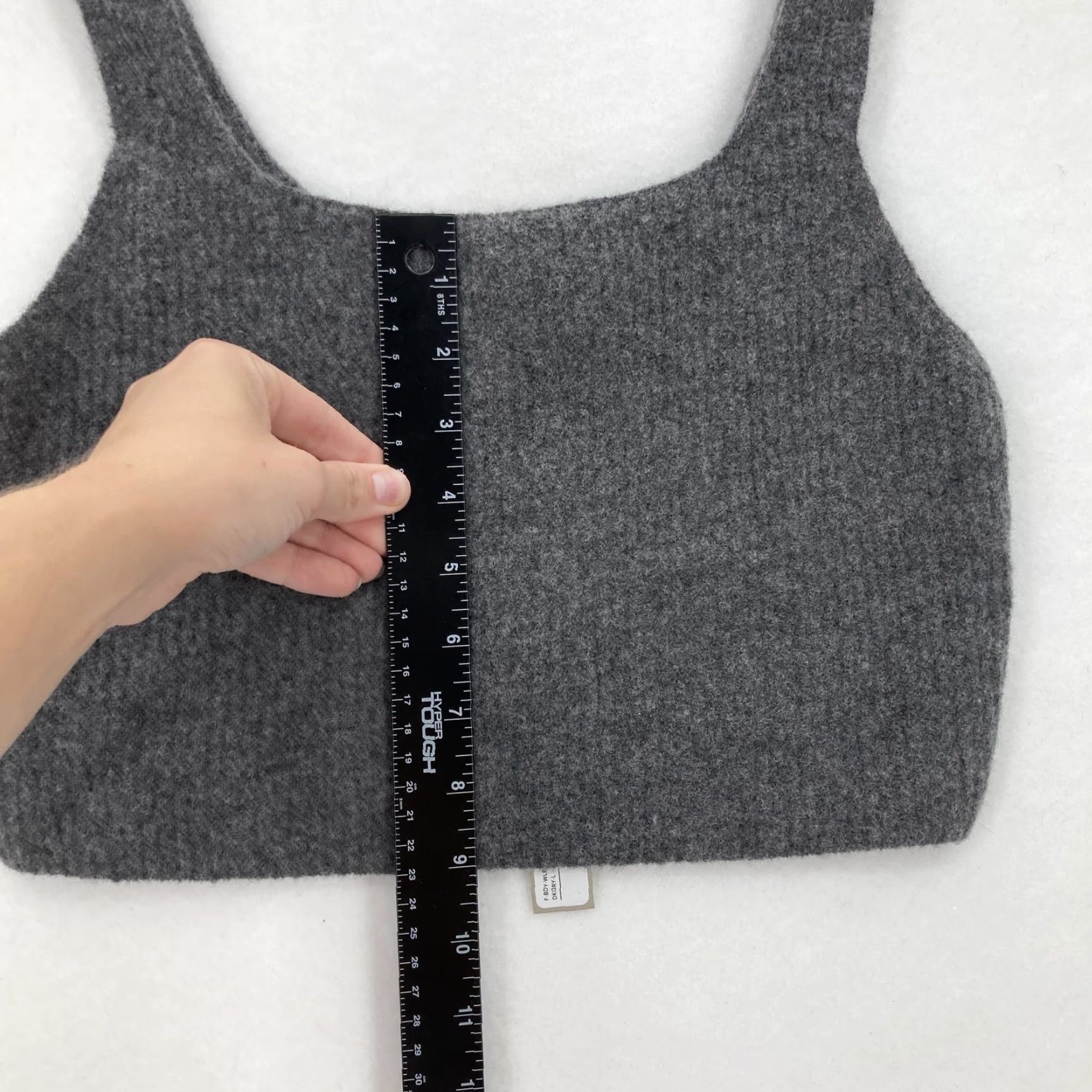 Everlane VINTAGE? No. Everlane Crop Tank Top Womens Large Gray Wool Yak Hair Blend Knit Sweater Preppy Size L / US 10 / IT 46 - 7 Thumbnail
