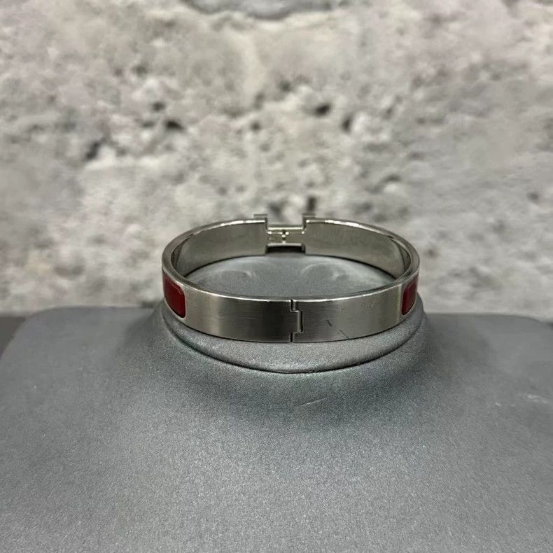 Hermes Hermes Red Enamel Bracelet-2506 Size ONE SIZE - 2 Thumbnail