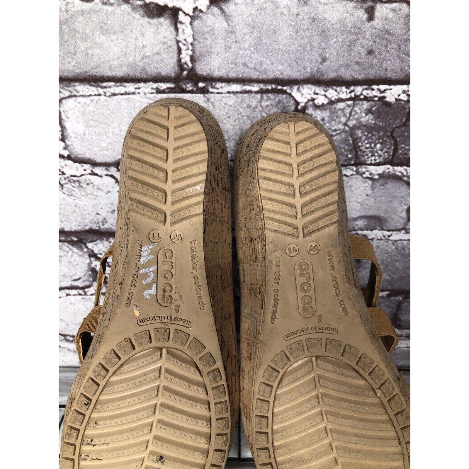Crocs Crocs A-Leigh Gold Leather Snake Print Cork Wedge Sandals Wo Size US 11 / IT 41 - 14 Thumbnail