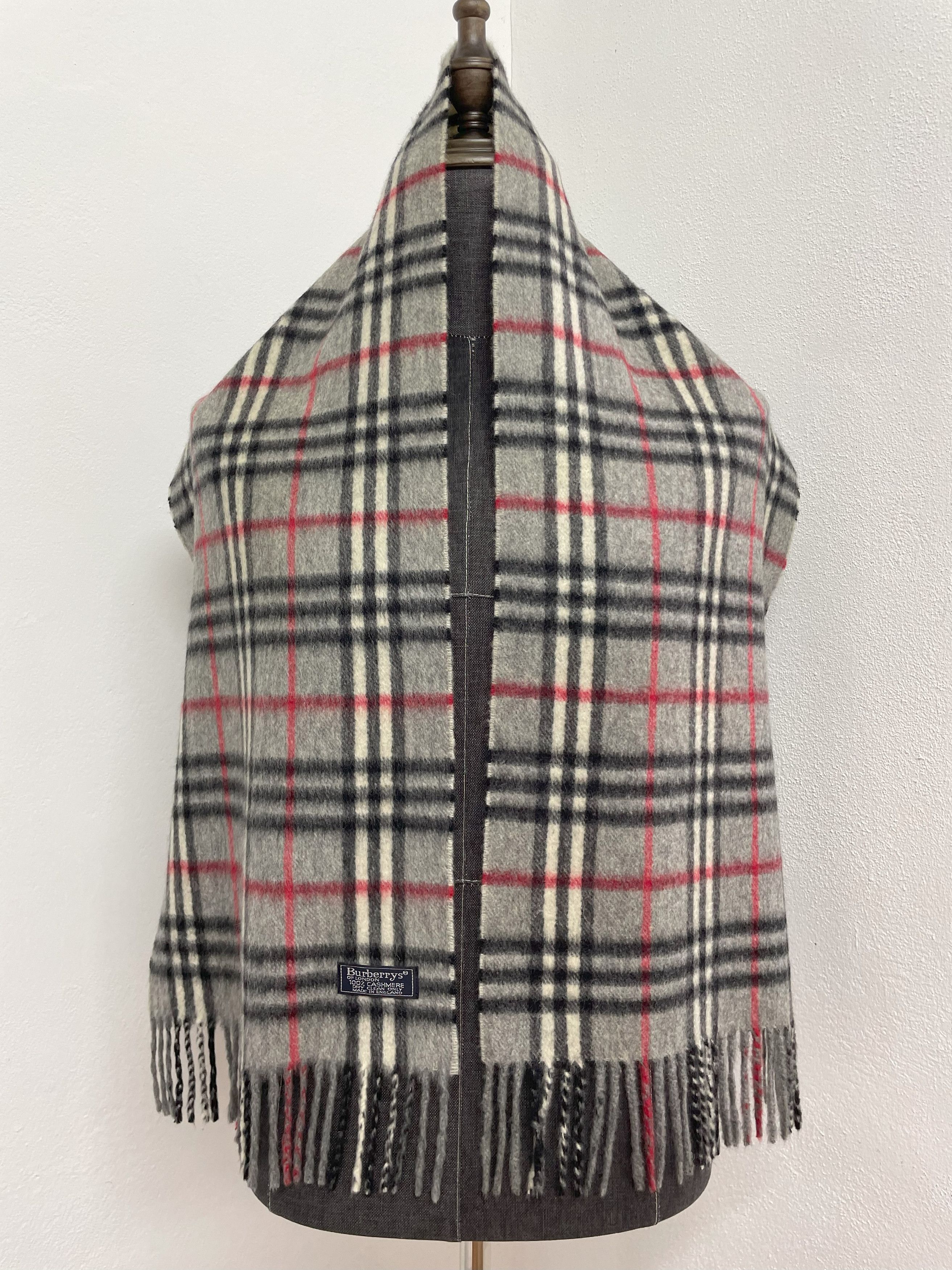 Burberry Burberrys Scarf / Muffler - 6192 Size ONE SIZE - 3 Thumbnail