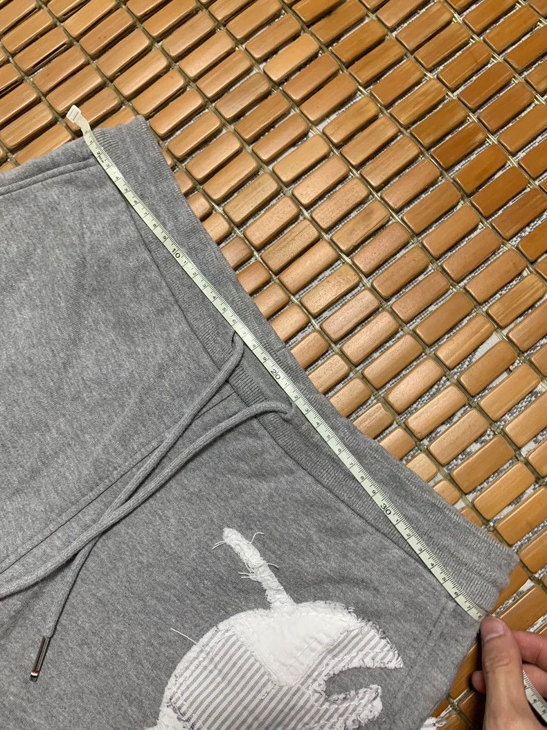 Thom Browne Thom Browne size1 Dragonfly patch shorts Size US 26 / EU 42 - 6 Thumbnail
